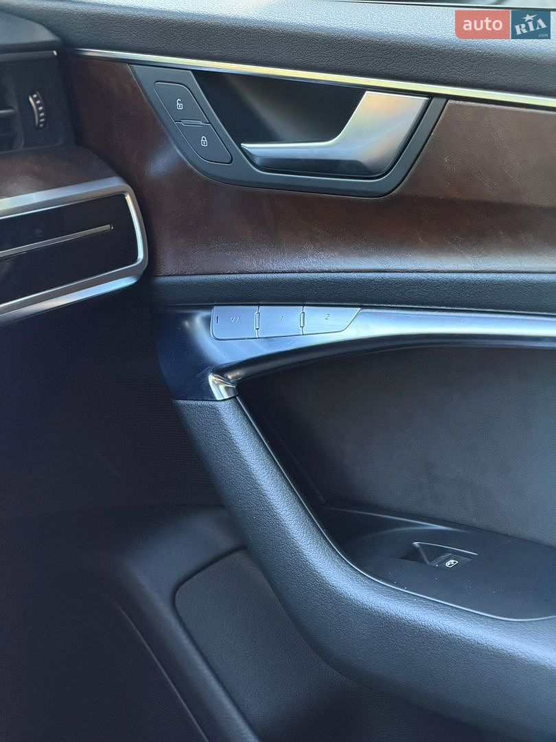 Audi A6 2019 VIN WAUZZZF26KN090400 фото оголошення 7 з 20