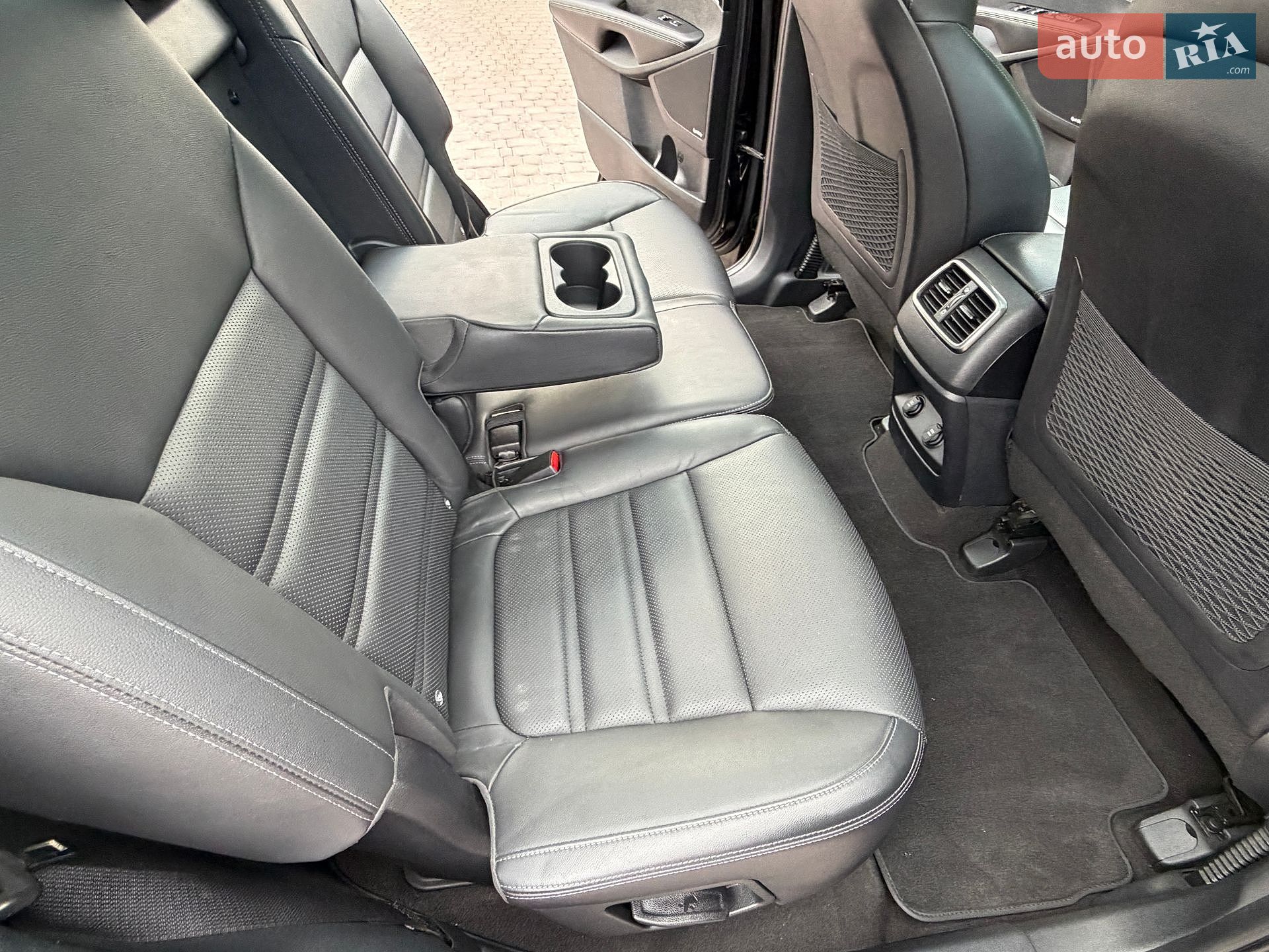 Kia Sorento 2016 VIN KNAPH81BDG5176988 фото оголошення 24 з 99