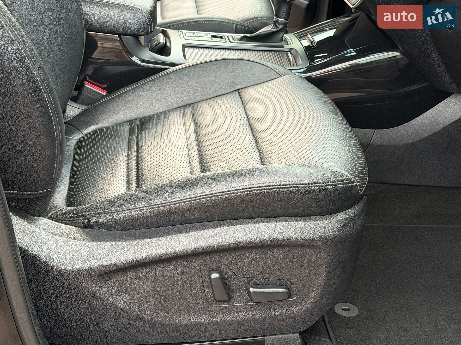 Kia Sorento 2016 VIN KNAPH81BDG5176988 фото оголошення 29 з 99
