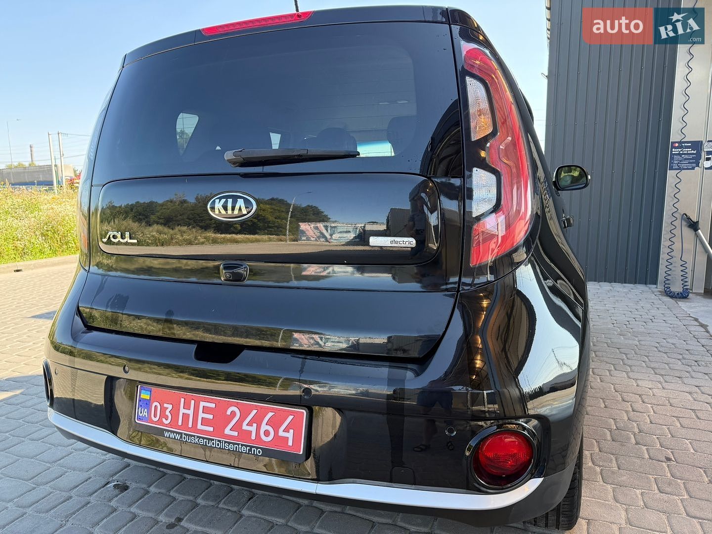 Kia Soul 2018 VIN KNAJX81EFJ7035029 фото оголошення 18 з 89