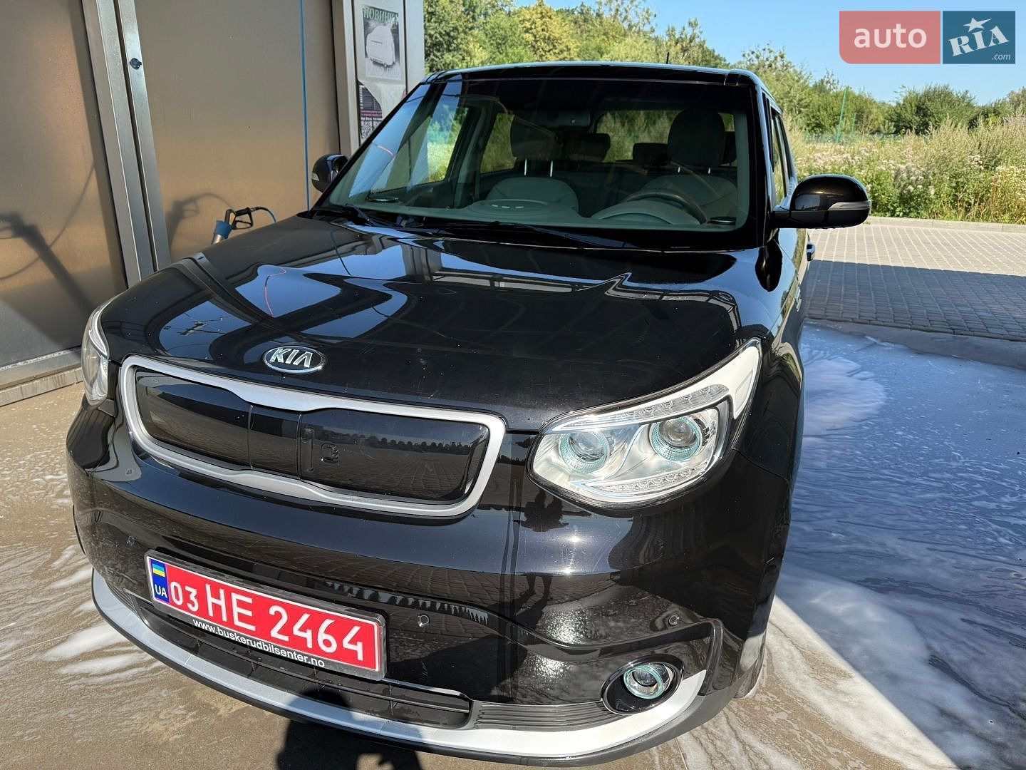 Kia Soul 2018 VIN KNAJX81EFJ7035029 фото оголошення 28 з 89