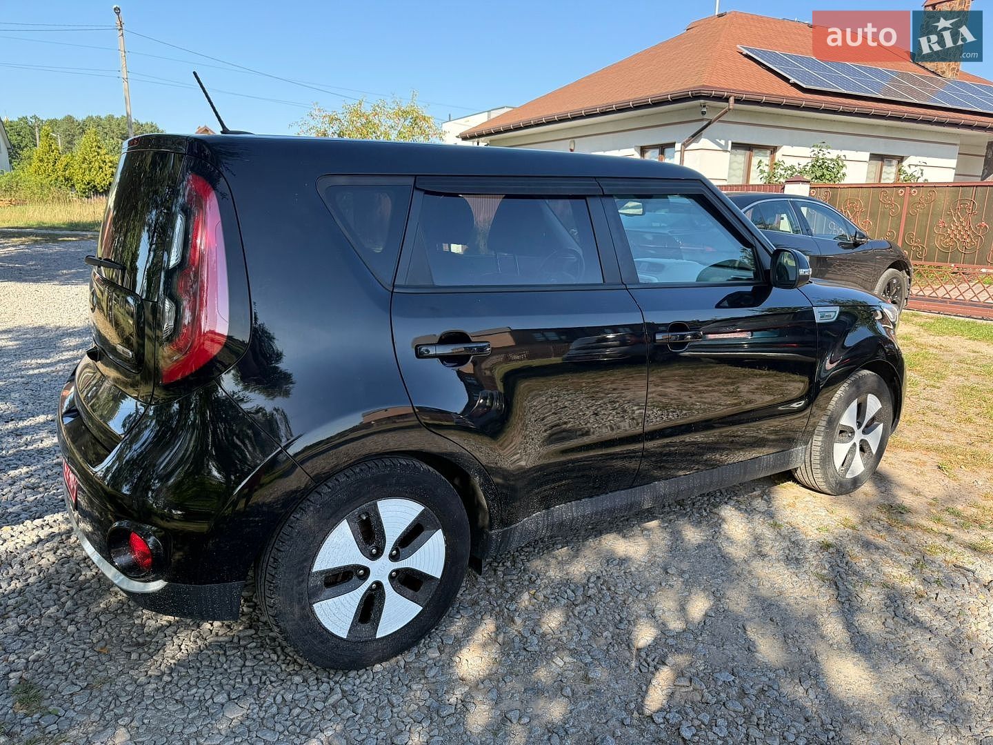 Kia Soul 2018 VIN KNAJX81EFJ7035029 фото оголошення 31 з 89