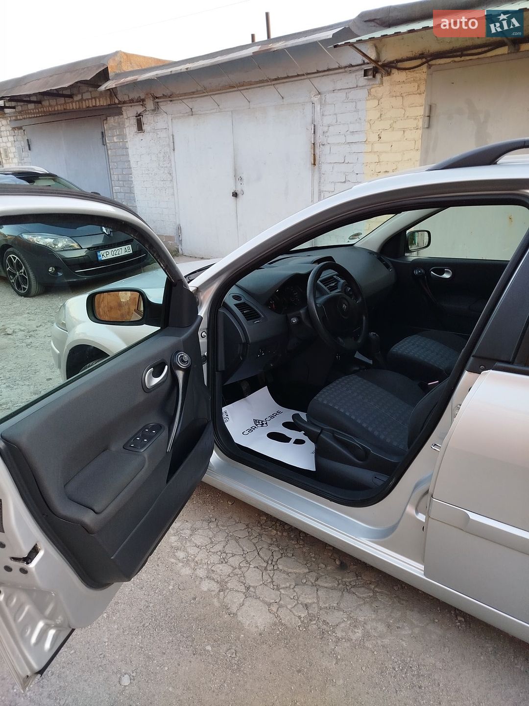 Renault Megane 2009 VIN VF1KM1R0H41486674 фото оголошення 96 з 131