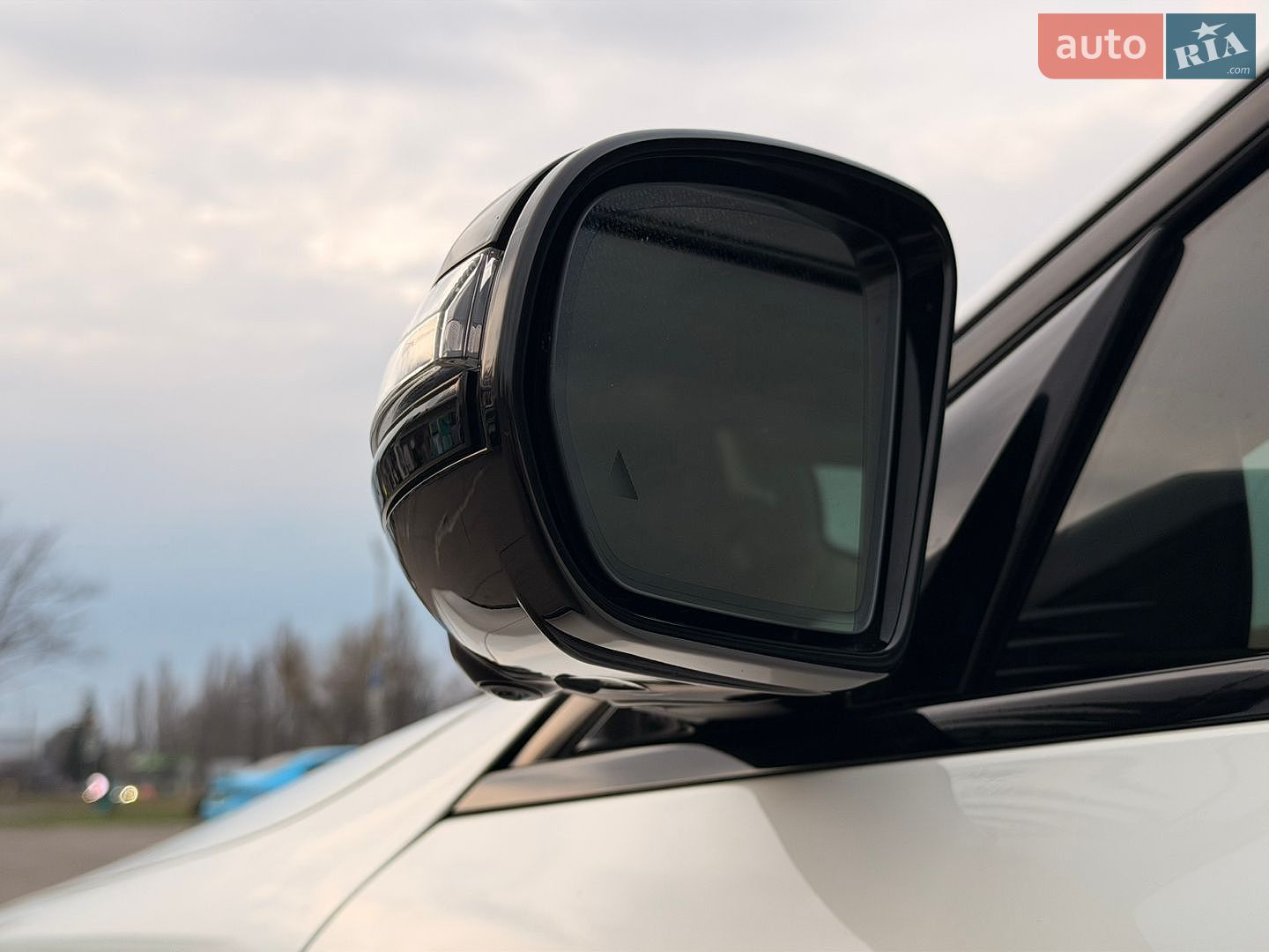 Mercedes-Benz E-Class 2019 VIN WDDZF4JB2KA631882 фото оголошення 21 з 21