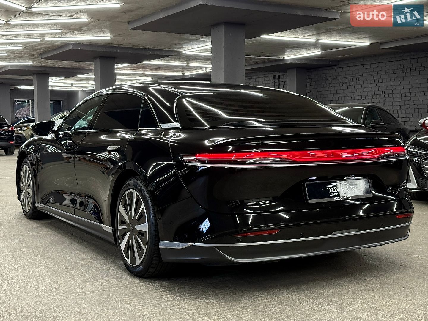 Lucid Air 2023 VIN 50EA1TEA5RA009347 фото оголошення 3 з 45