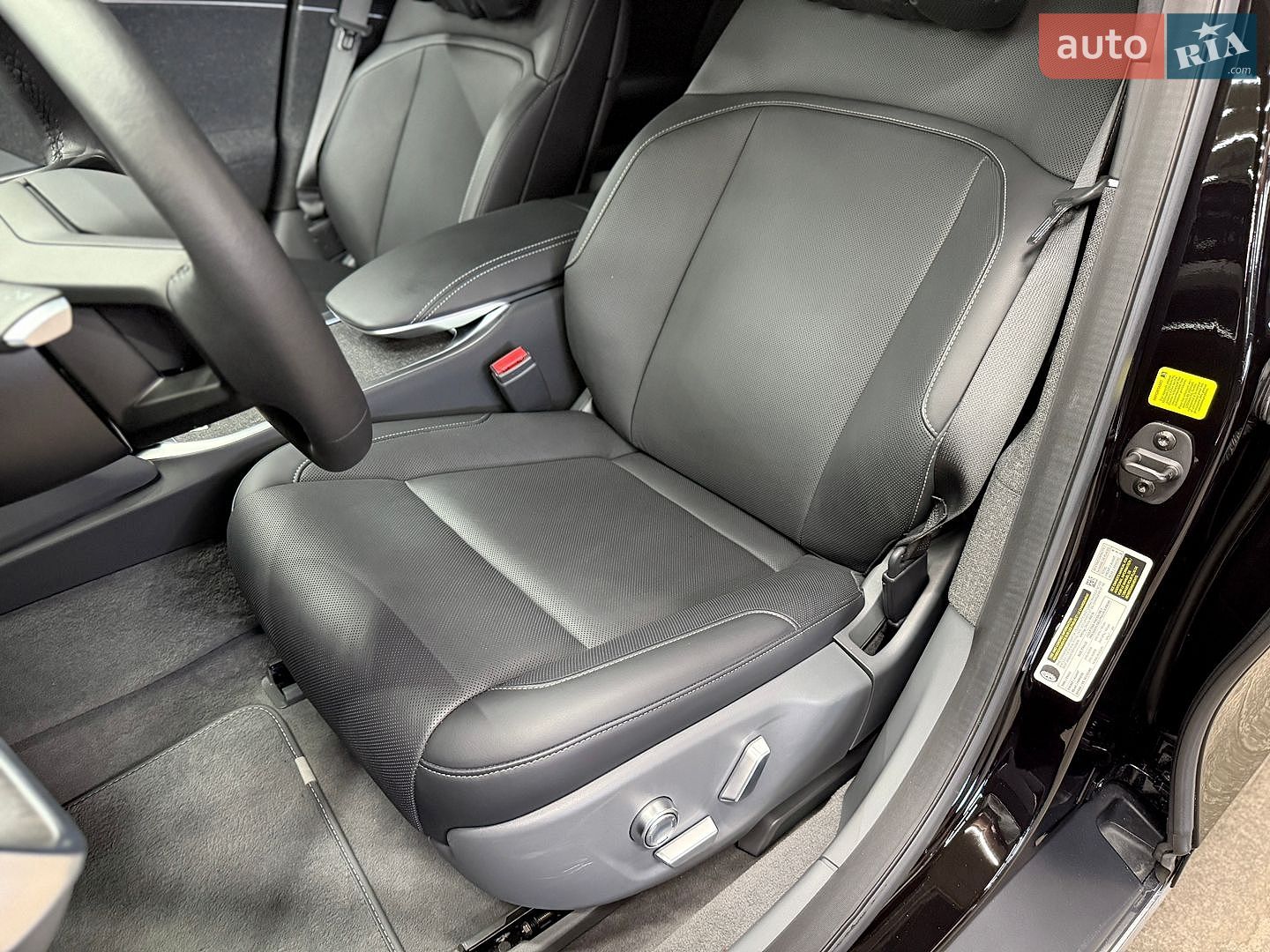 Lucid Air 2023 VIN 50EA1TEA5RA009347 фото оголошення 14 з 45