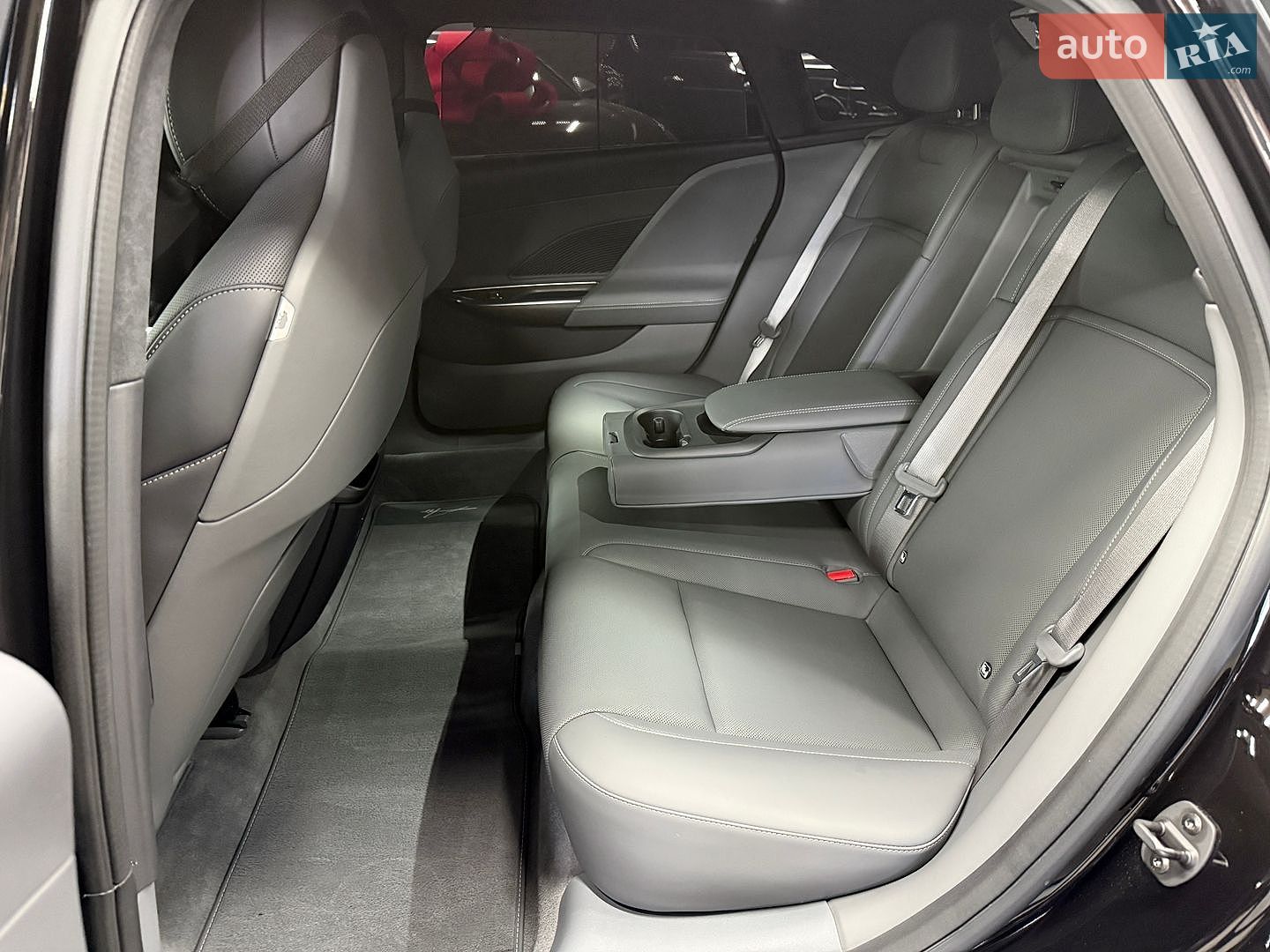 Lucid Air 2023 VIN 50EA1TEA5RA009347 фото оголошення 18 з 45