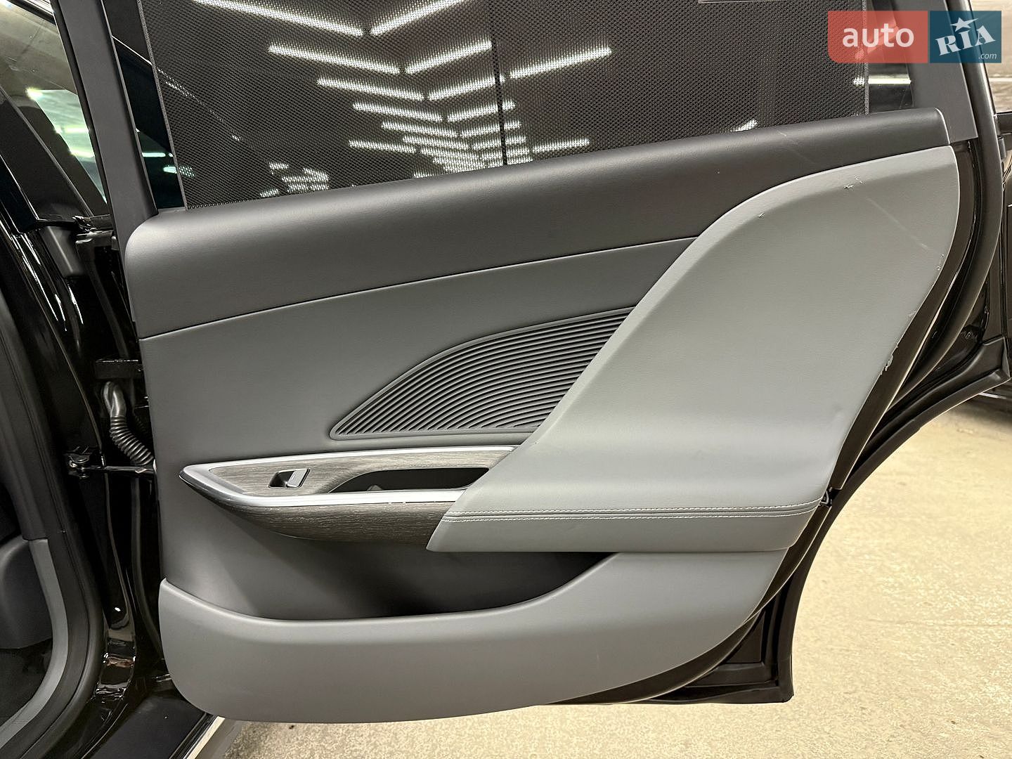 Lucid Air 2023 VIN 50EA1TEA5RA009347 фото оголошення 19 з 45