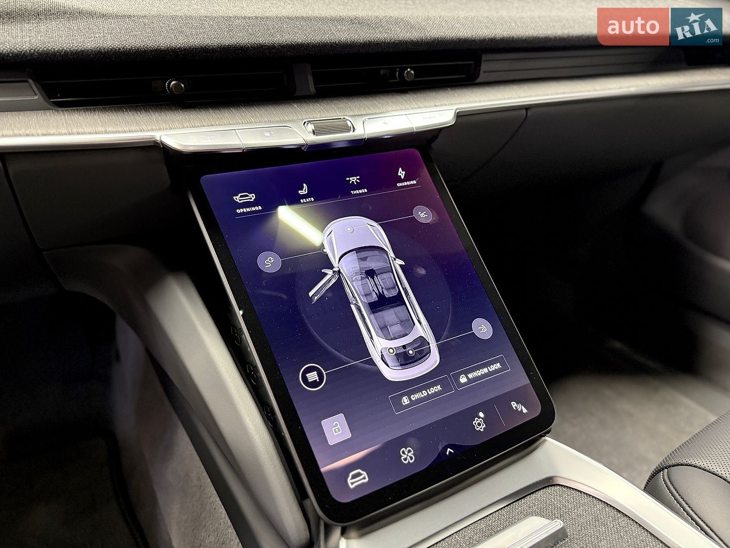 Lucid Air 2023 VIN 50EA1TEA5RA009347 фото оголошення 34 з 45