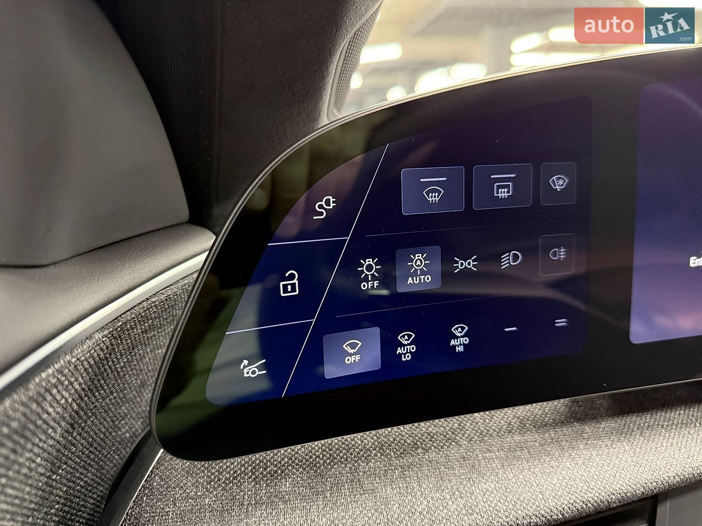 Lucid Air 2023 VIN 50EA1TEA5RA009347 фото оголошення 37 з 45
