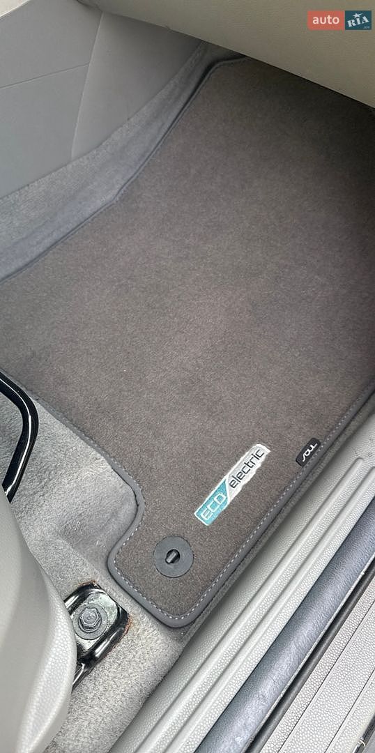 Kia Soul 2018 VIN KNAJX81EFJ7035029 фото оголошення 88 з 89