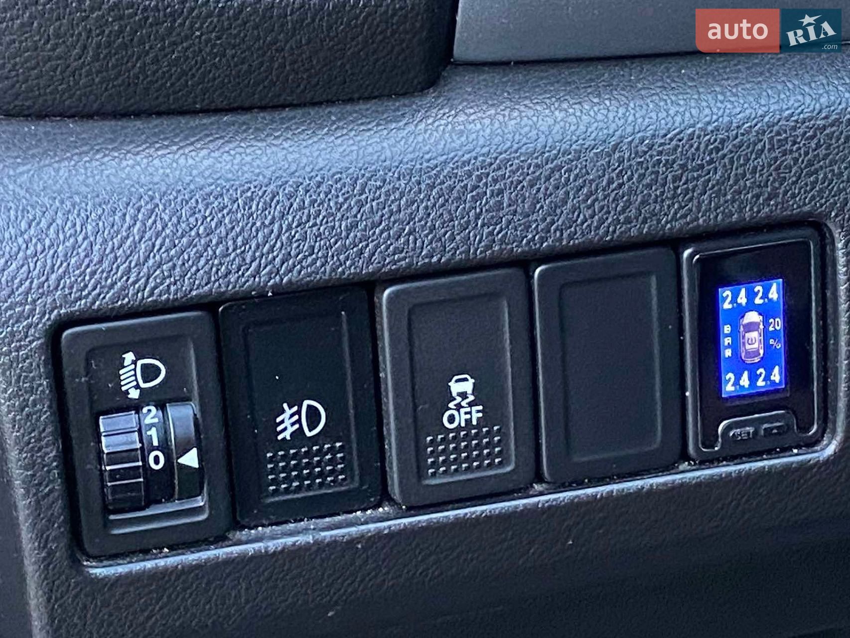 Suzuki Vitara 2018 VIN TSMLYD21S00512332 фото оголошення 14 з 20