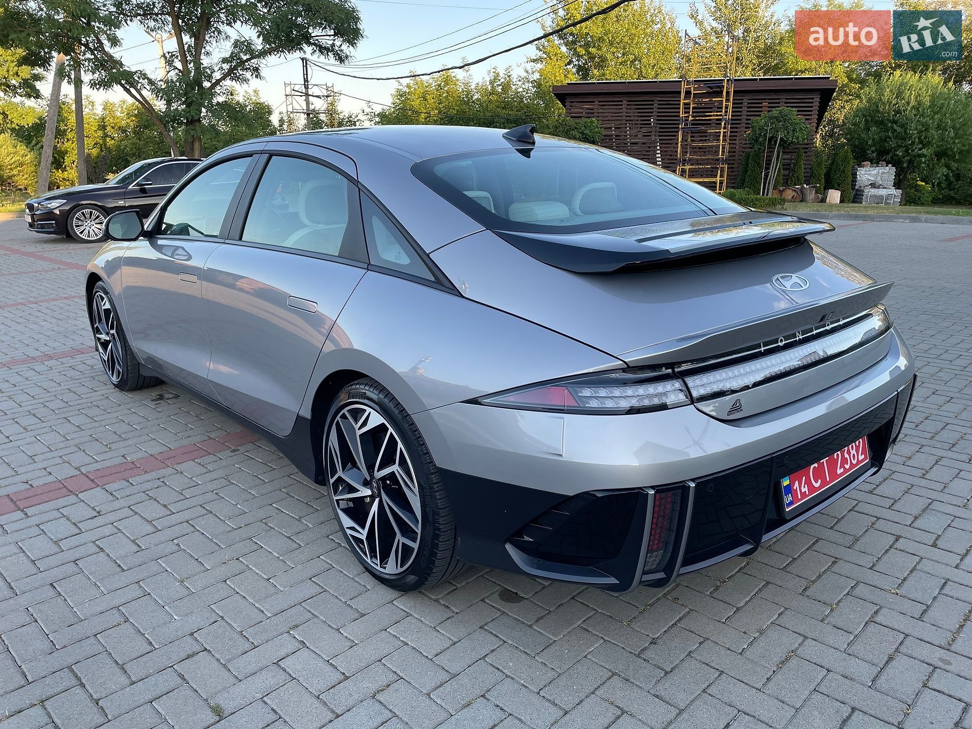 Hyundai Ioniq 6 2023 VIN KMHM34ACXPA051062 фото оголошення 10 з 74
