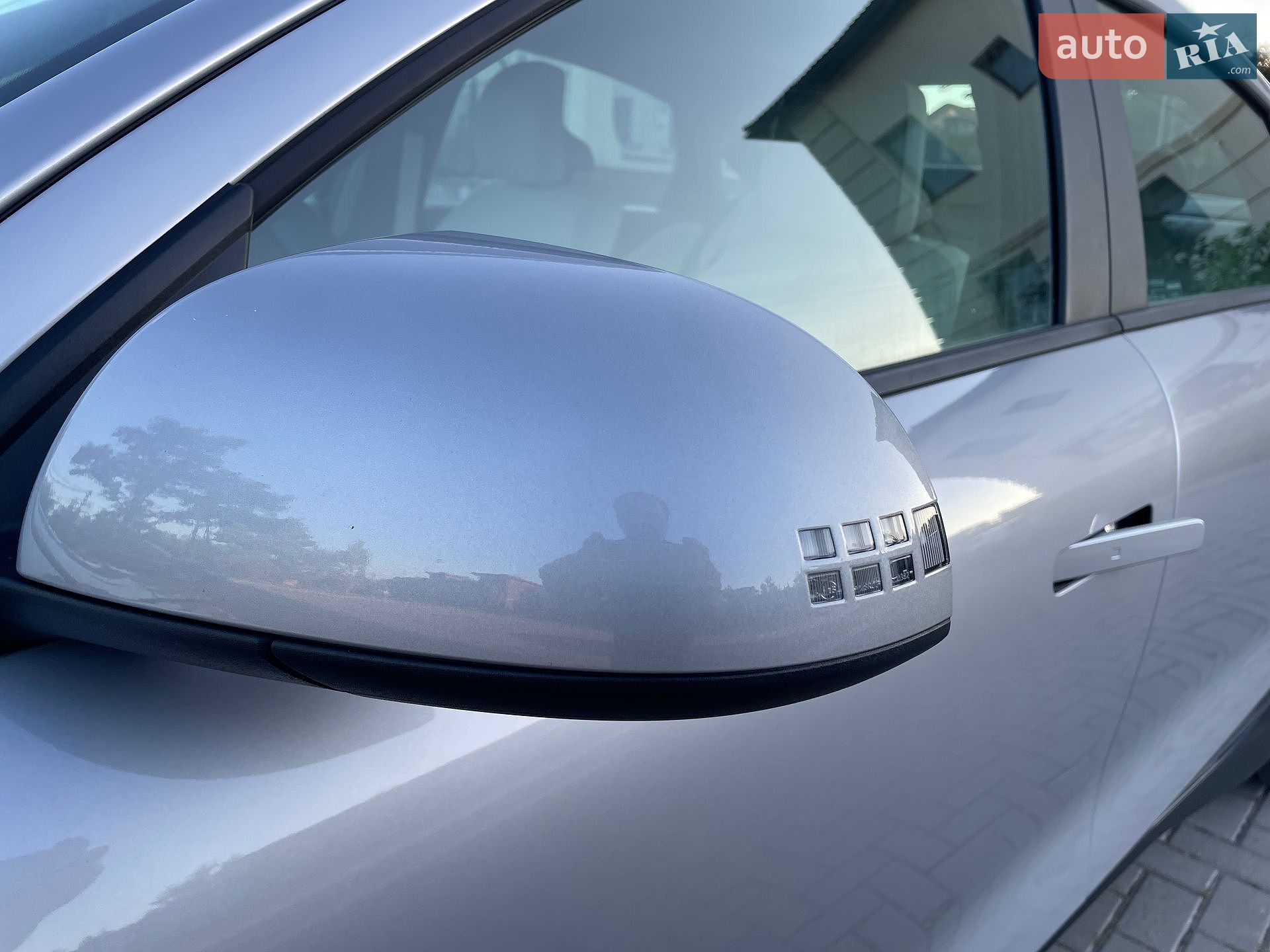 Hyundai Ioniq 6 2023 VIN KMHM34ACXPA051062 фото оголошення 20 з 74