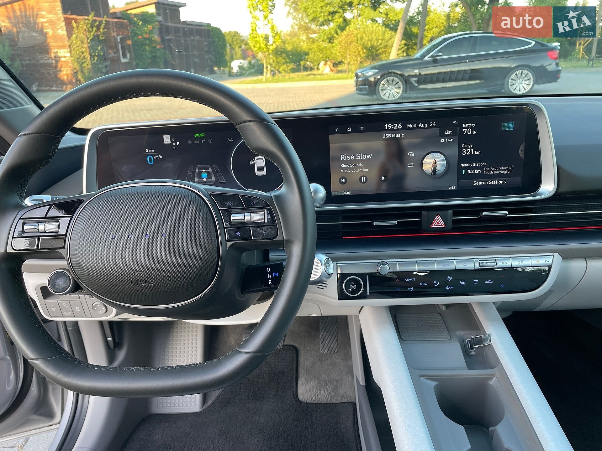 Hyundai Ioniq 6 2023 VIN KMHM34ACXPA051062 фото оголошення 47 з 74