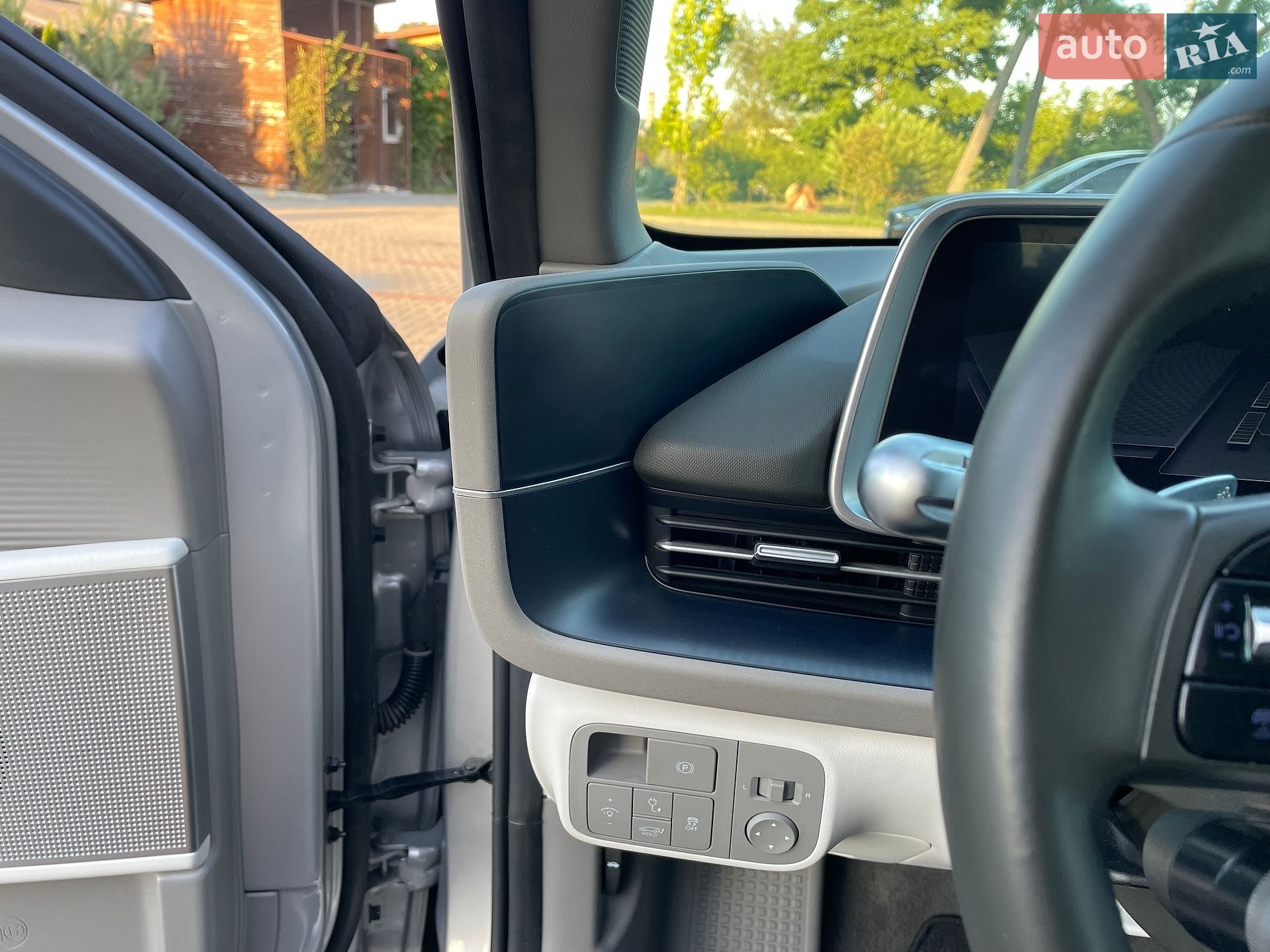 Hyundai Ioniq 6 2023 VIN KMHM34ACXPA051062 фото оголошення 51 з 74