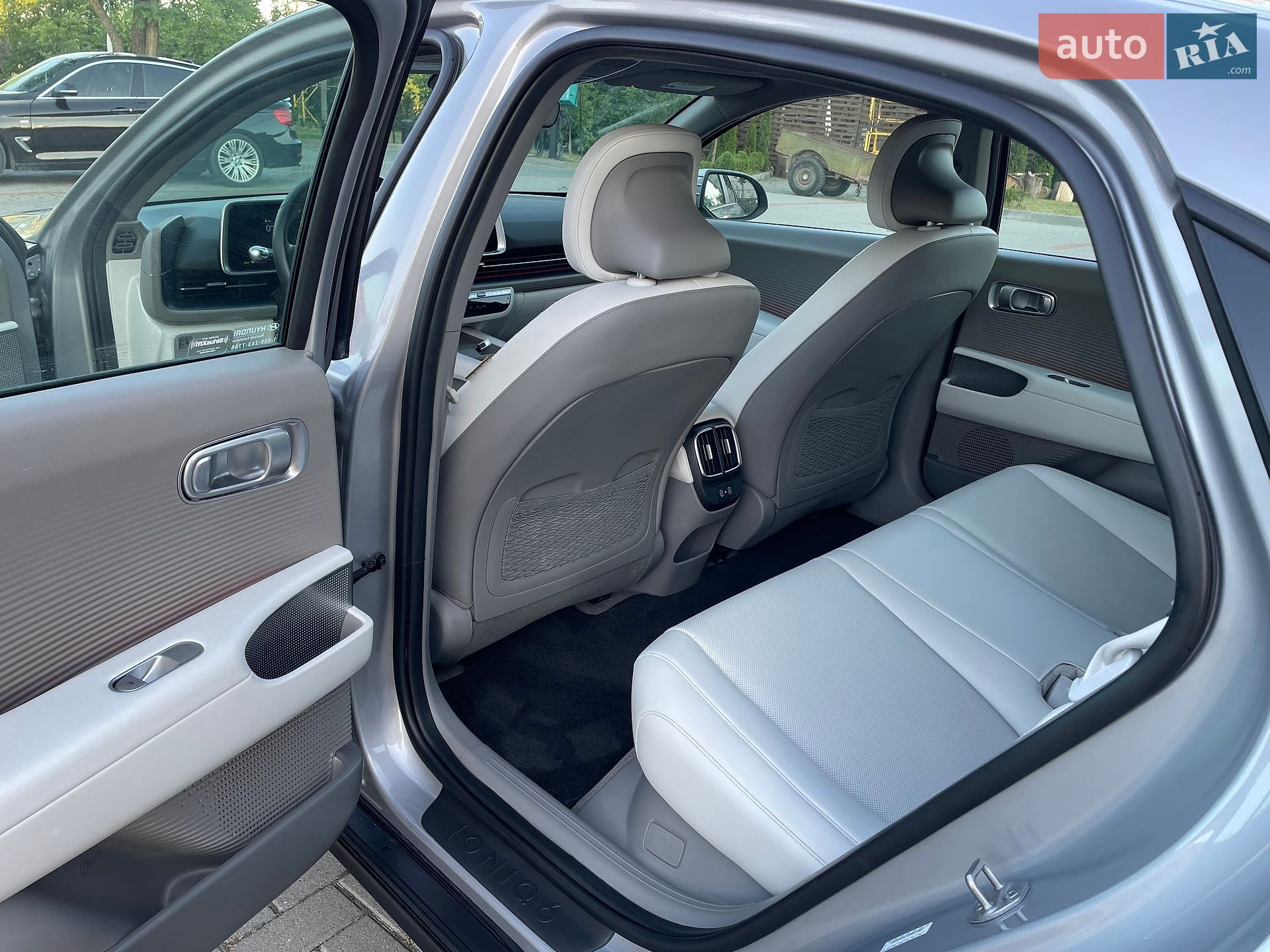 Hyundai Ioniq 6 2023 VIN KMHM34ACXPA051062 фото оголошення 52 з 74