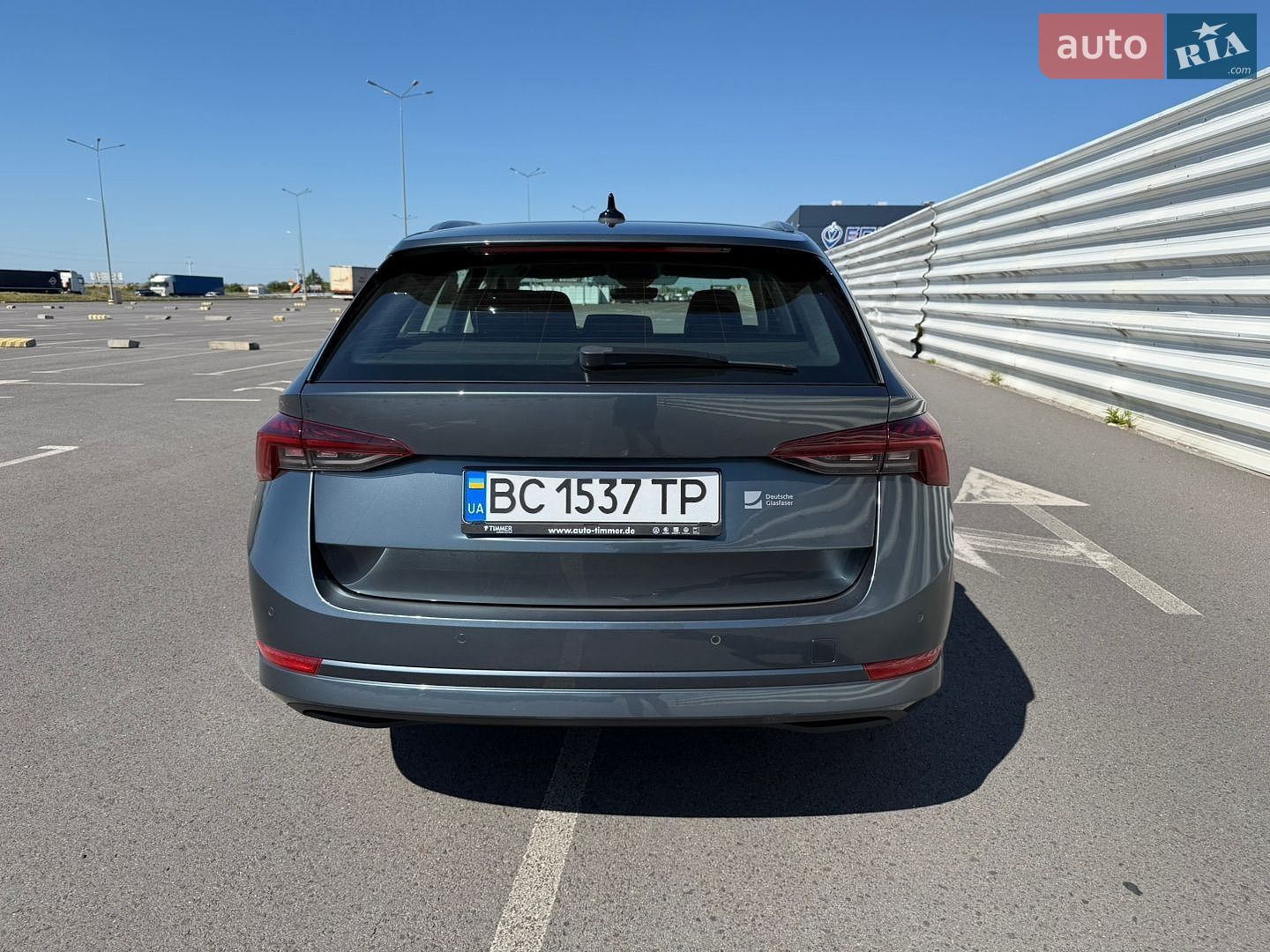 Skoda Octavia 2021 VIN TMBJJ7NX5MY187243 фото оголошення 4 з 20