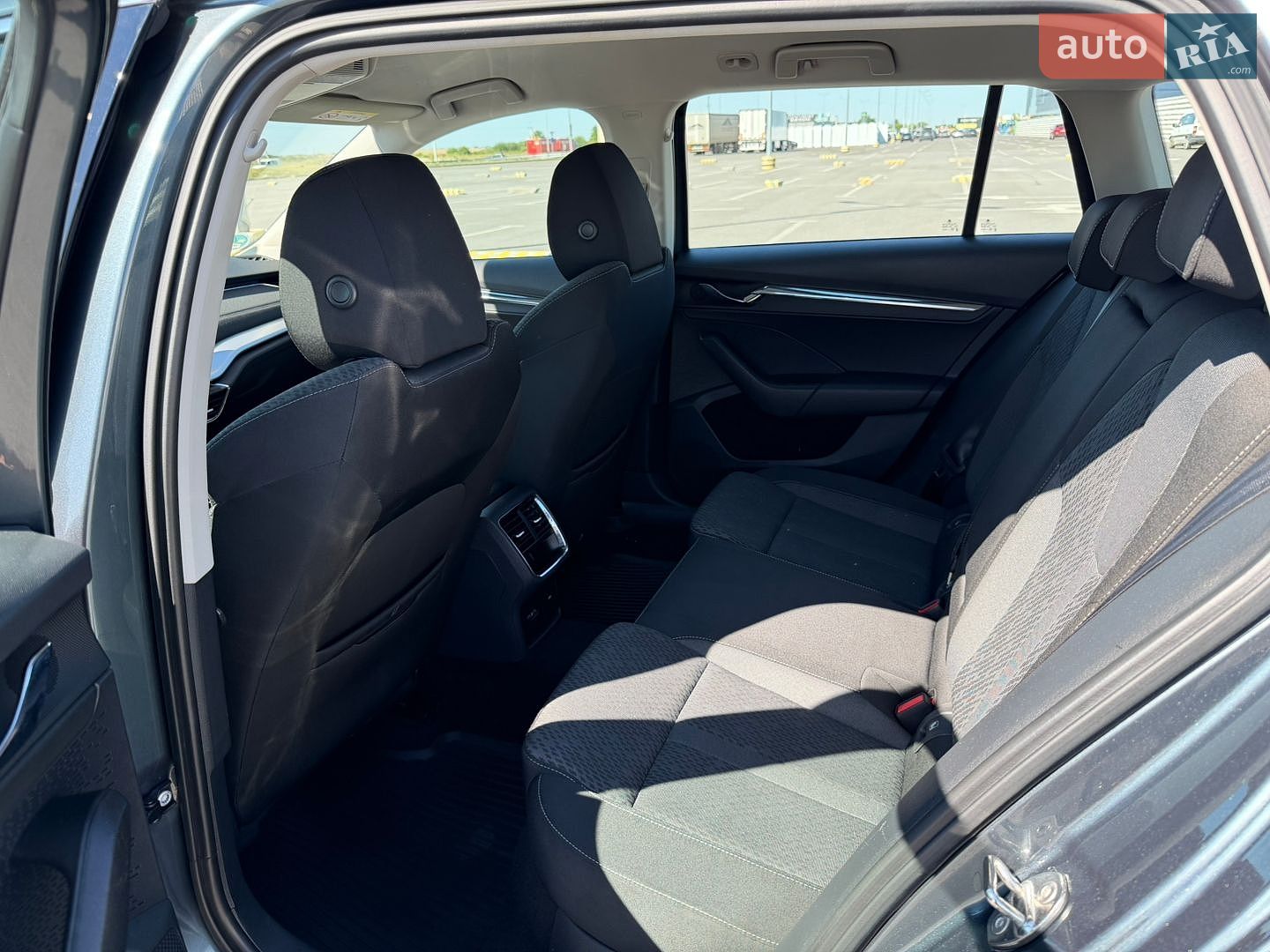 Skoda Octavia 2021 VIN TMBJJ7NX5MY187243 фото оголошення 12 з 20