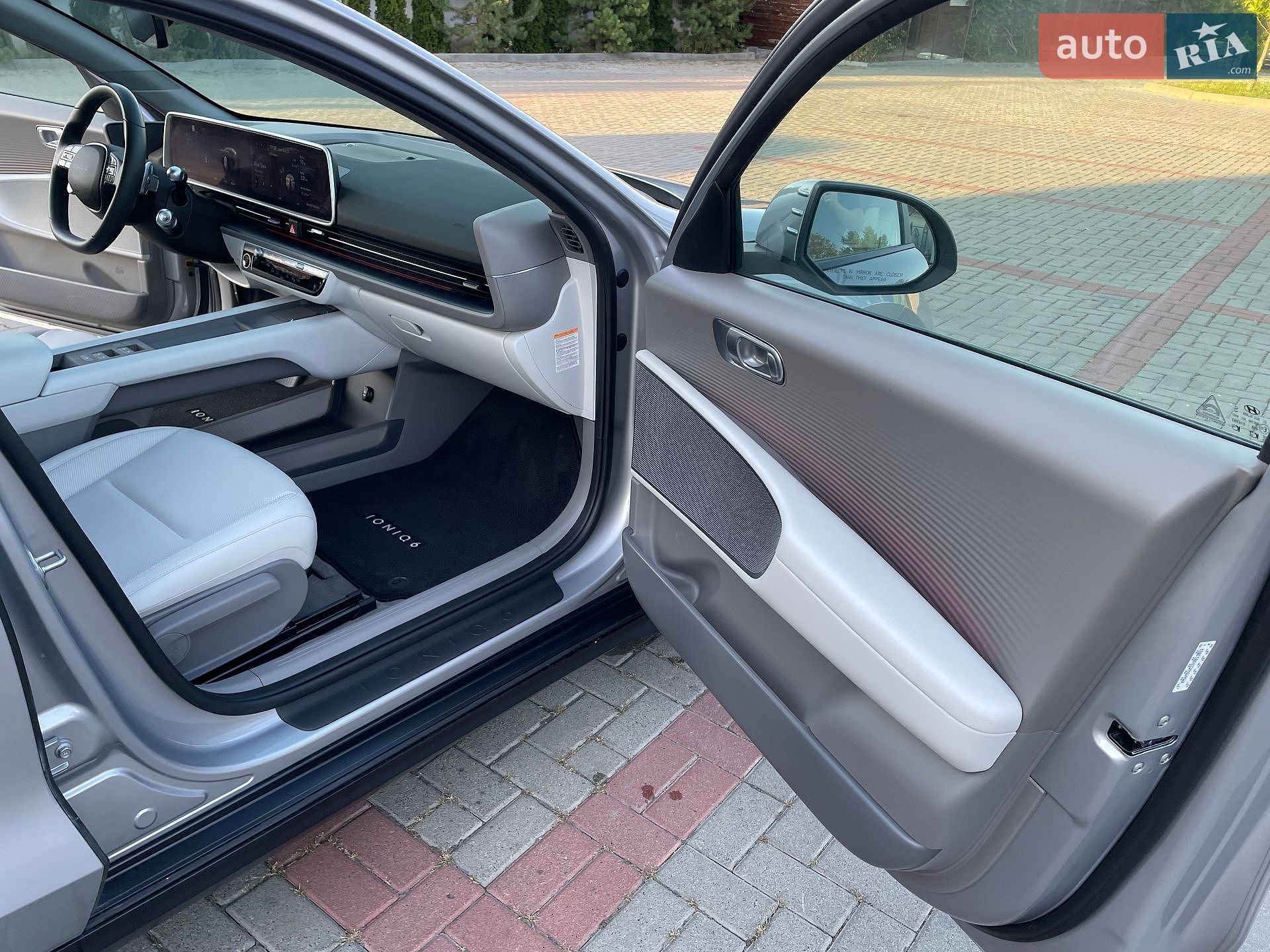 Hyundai Ioniq 6 2023 VIN KMHM34ACXPA051062 фото оголошення 58 з 74