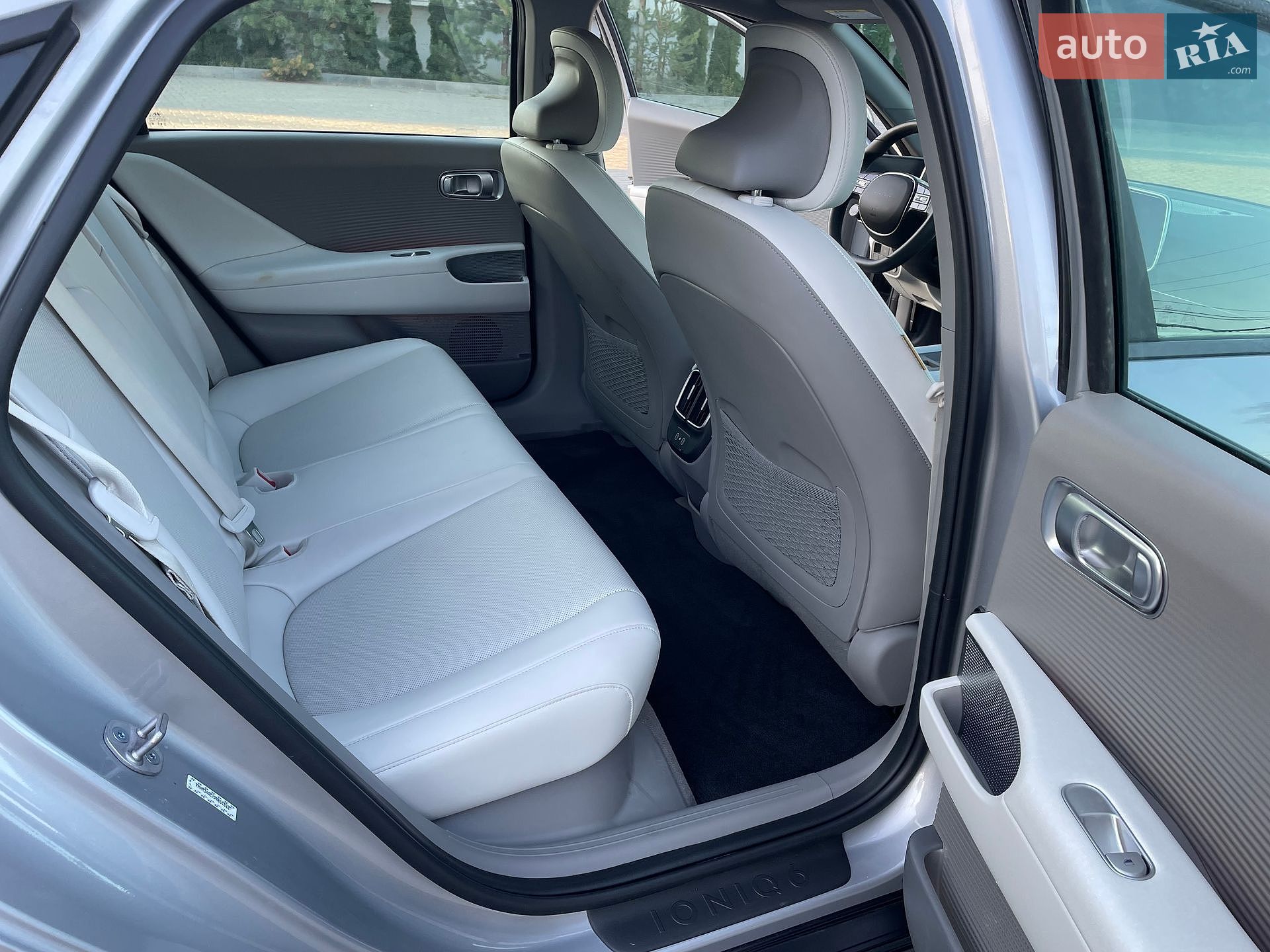 Hyundai Ioniq 6 2023 VIN KMHM34ACXPA051062 фото оголошення 57 з 74