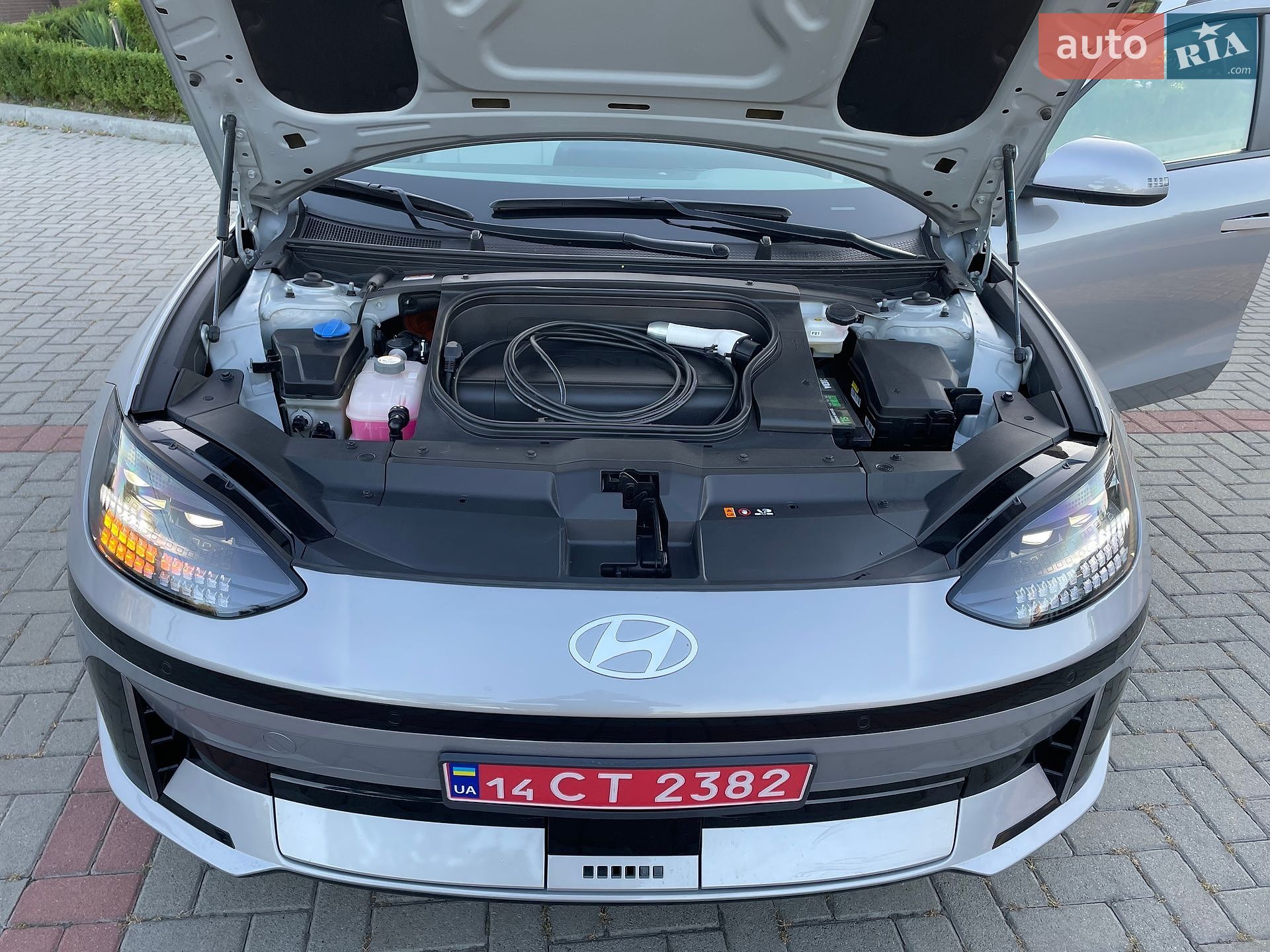 Hyundai Ioniq 6 2023 VIN KMHM34ACXPA051062 фото оголошення 67 з 74