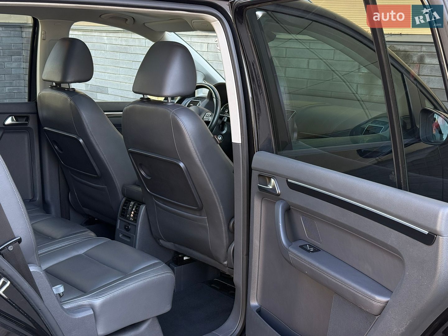 Volkswagen Touran 2011 VIN WVGZZZ1TZBW044604 фото оголошення 20 з 46