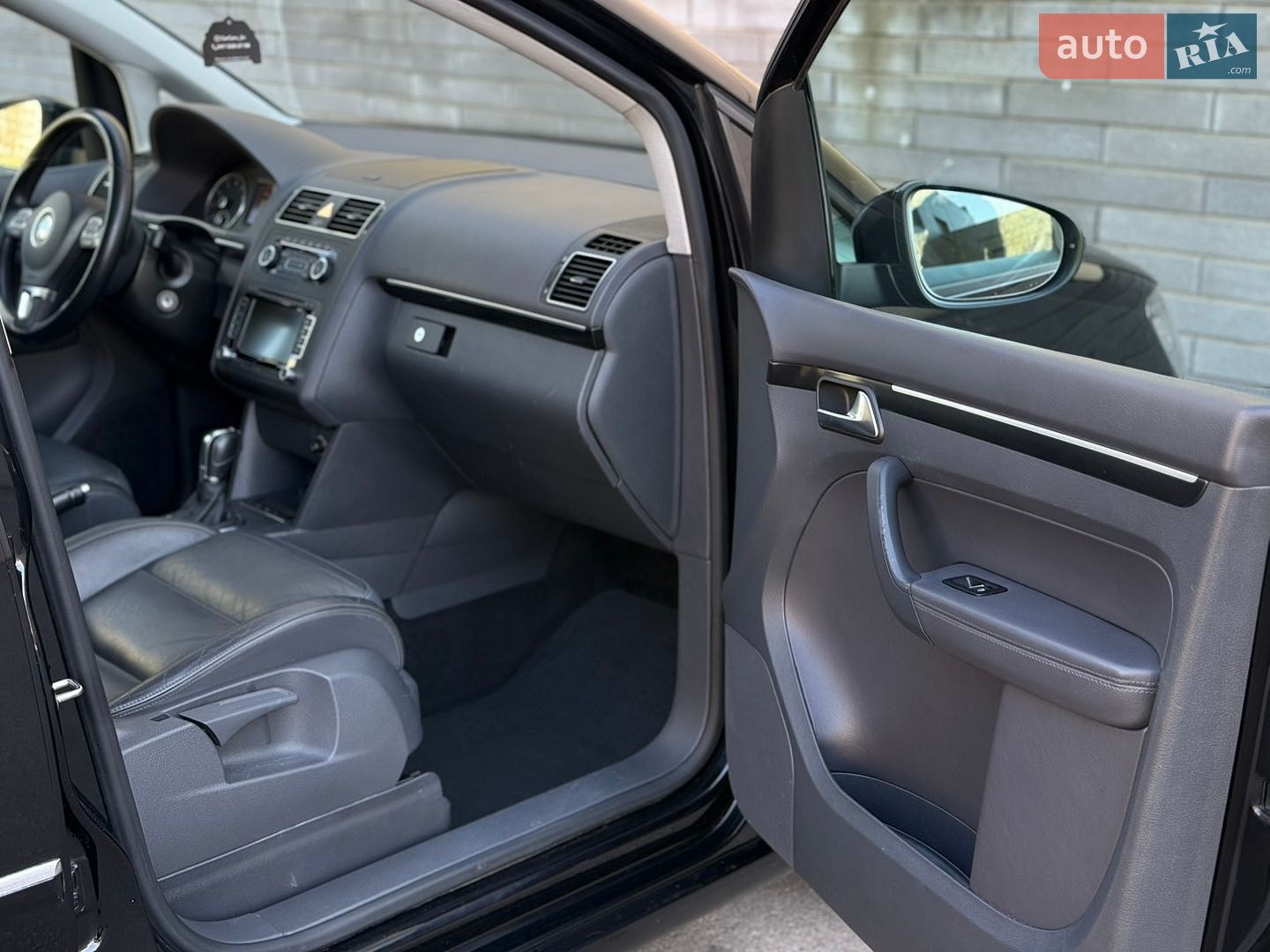 Volkswagen Touran 2011 VIN WVGZZZ1TZBW044604 фото оголошення 23 з 46