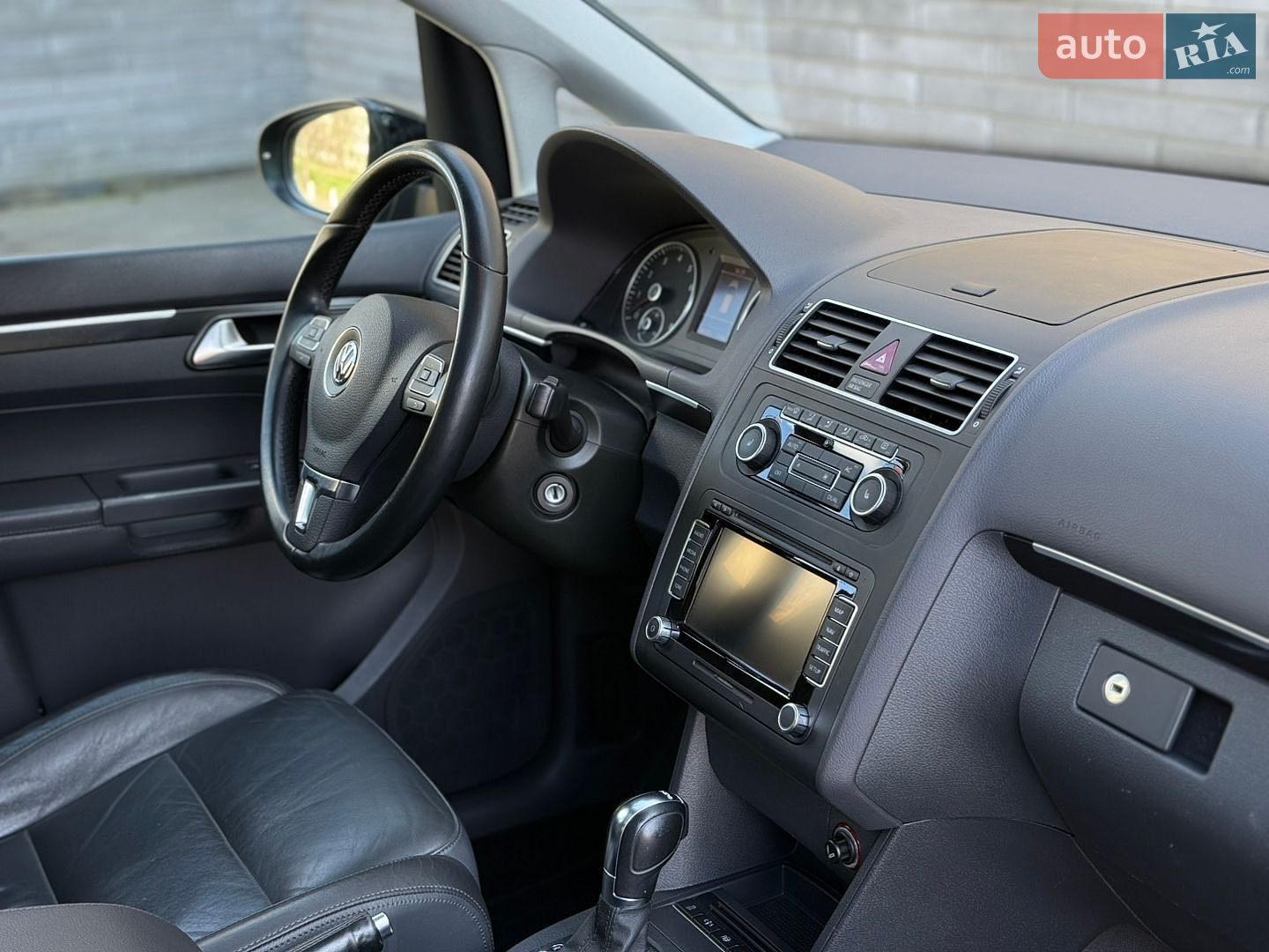 Volkswagen Touran 2011 VIN WVGZZZ1TZBW044604 фото оголошення 25 з 46