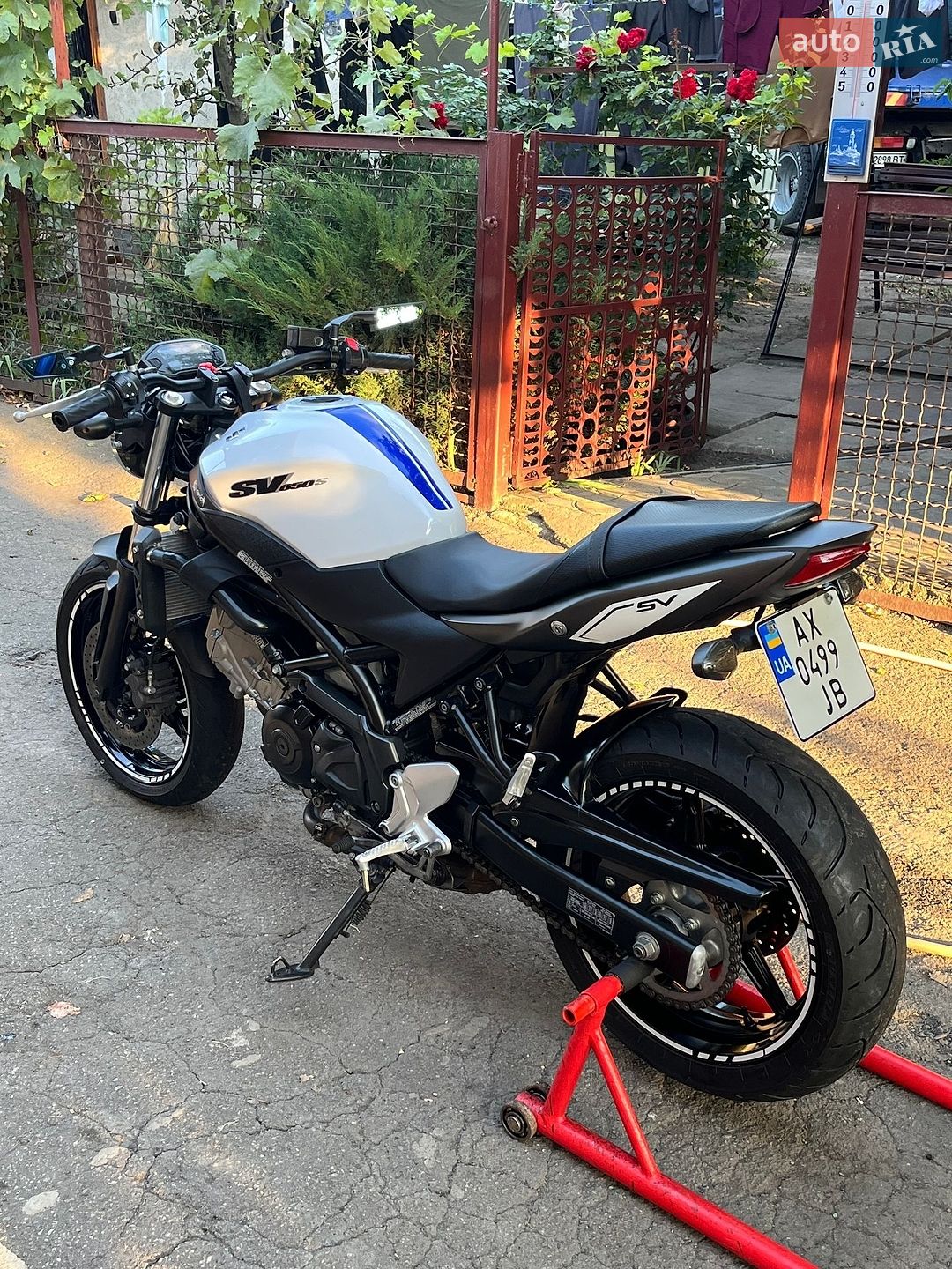 Suzuki SV 650 2016 VIN JS1VP55A8H2100104 фото оголошення 6 з 13