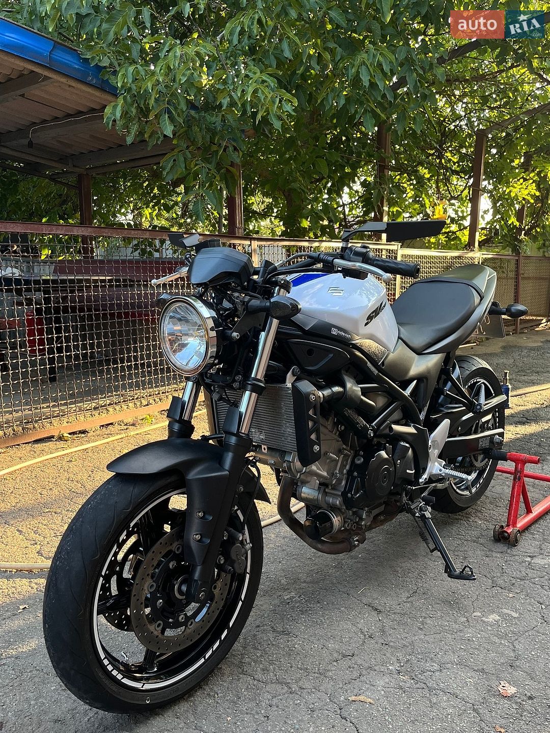 Suzuki SV 650 2016 VIN JS1VP55A8H2100104 фото оголошення 8 з 13