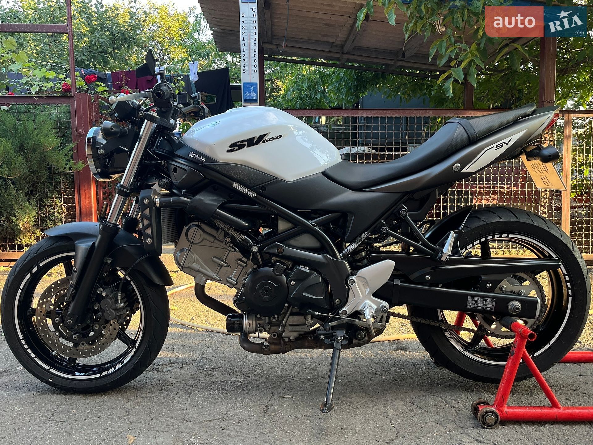 Suzuki SV 650 2016 VIN JS1VP55A8H2100104 фото оголошення 9 з 13