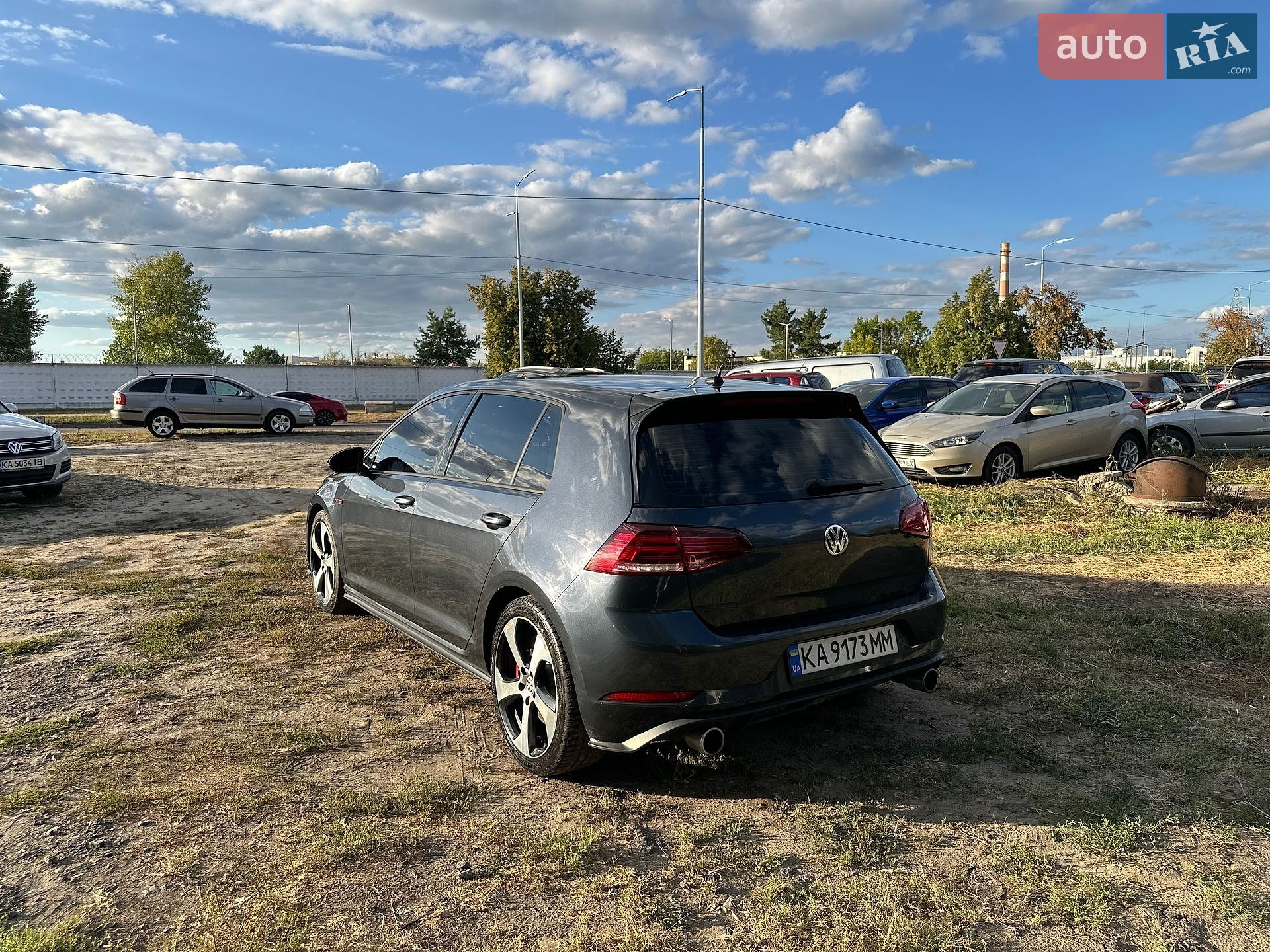 Volkswagen Golf GTI 2018 VIN 3VW5T7AU7KM002820 фото оголошення 7 з 13