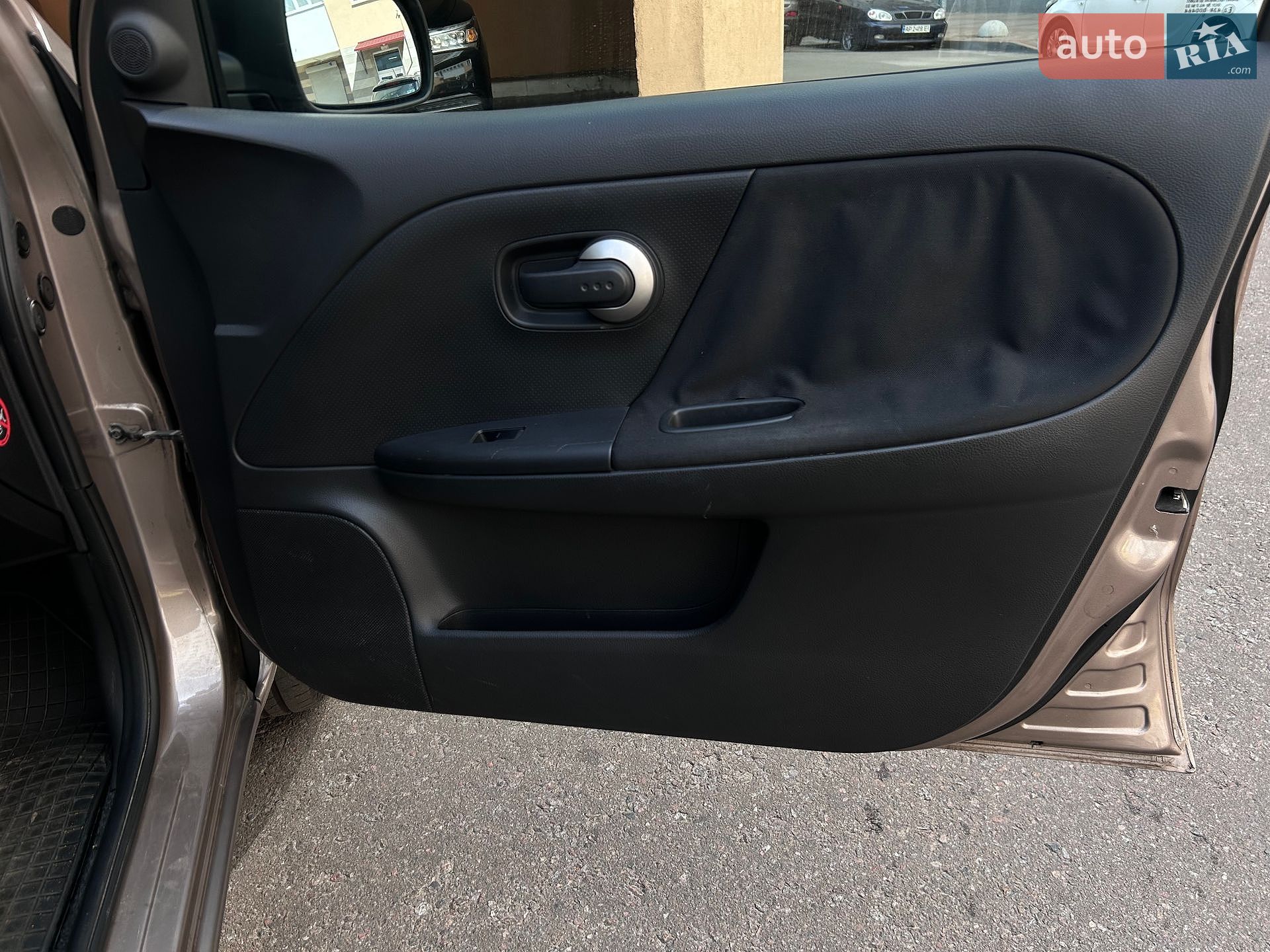 Nissan Note 2010 VIN SJNFCAE11U2054652 фото оголошення 19 з 21