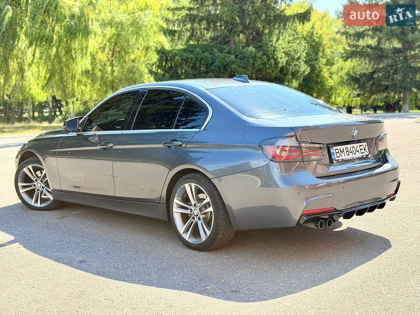 BMW 3 Series 2017 VIN WBA8D9G38HNU64726 фото оголошення 3 з 25