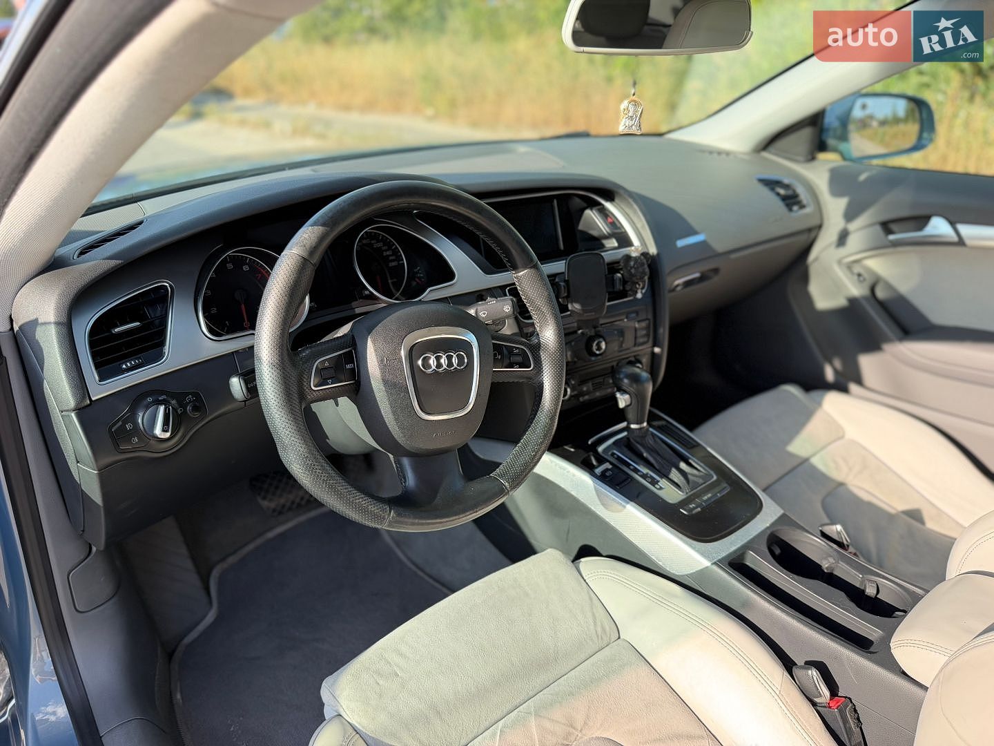 Audi A5 2009 VIN WAUZZZ8T6AA002389 фото оголошення 34 з 49