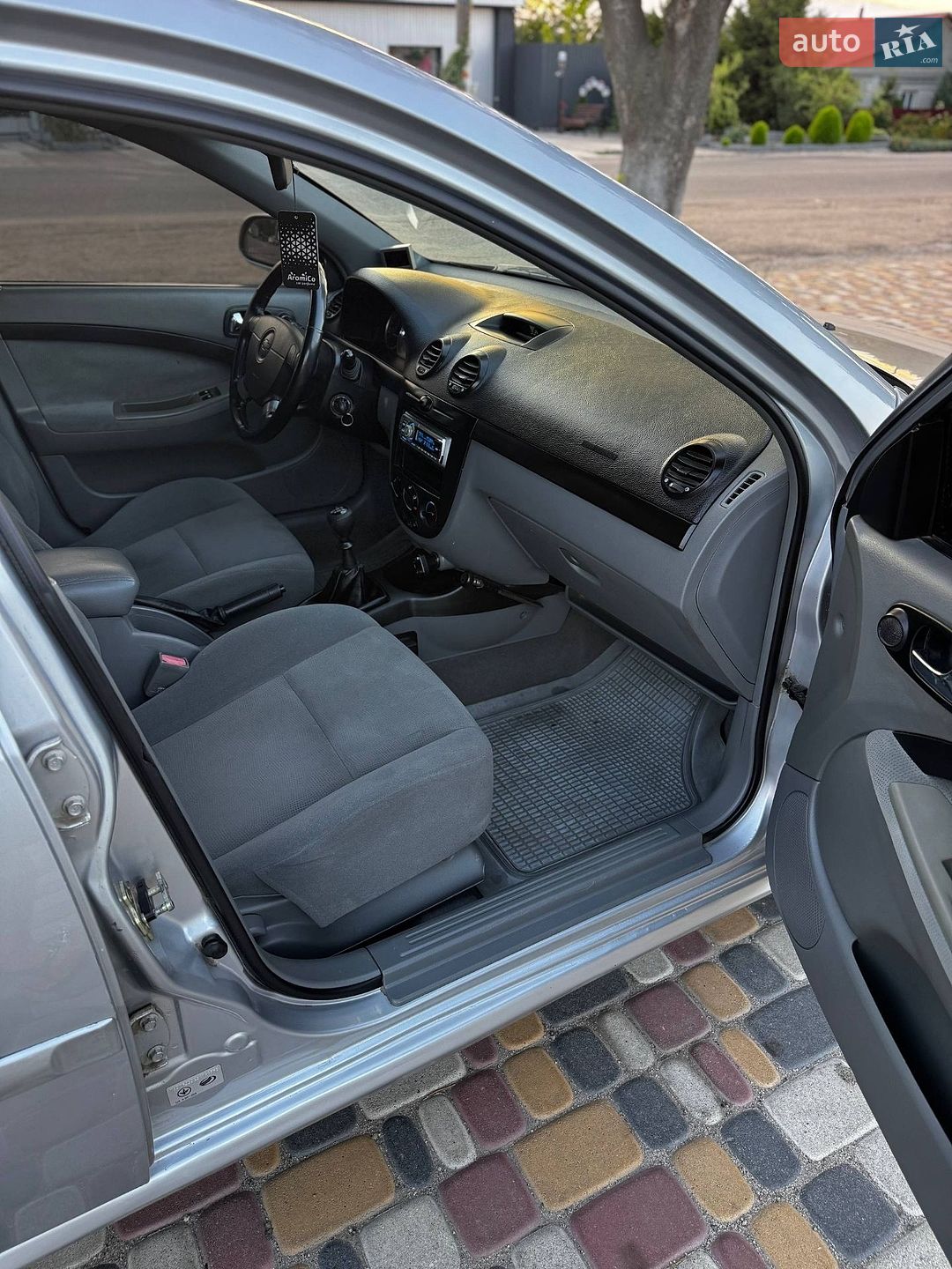 Chevrolet Nubira 2005 VIN Y6DNF353E5K144996 фото оголошення 2 з 9