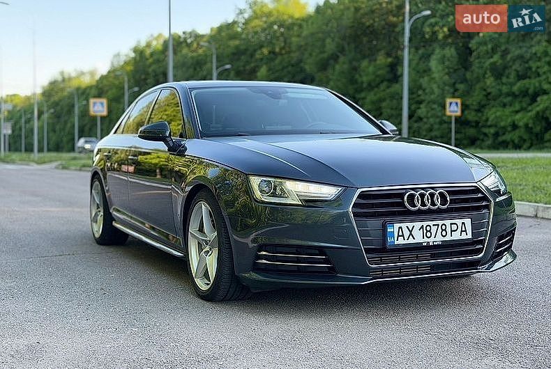 Audi A4 2018 VIN WAUDNAF48JA139823 фото оголошення 4 з 14