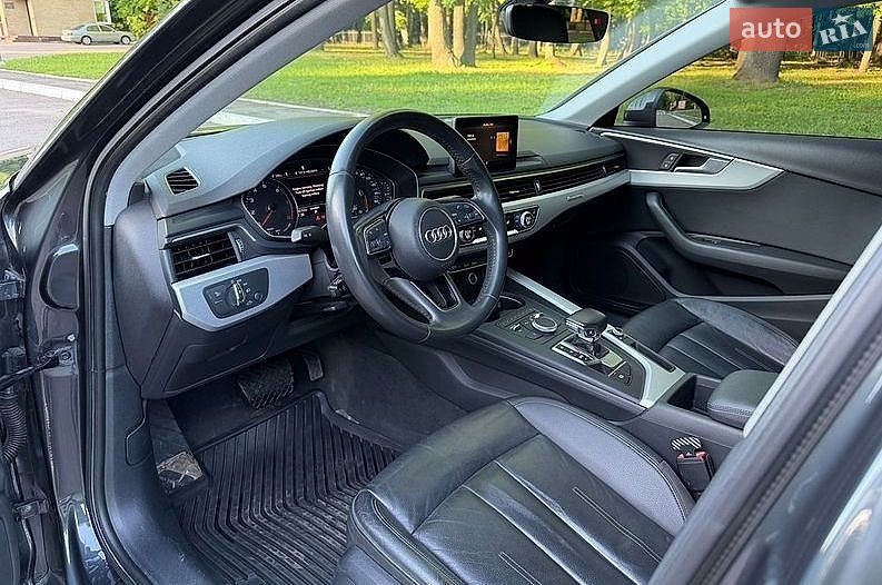 Audi A4 2018 VIN WAUDNAF48JA139823 фото оголошення 12 з 14