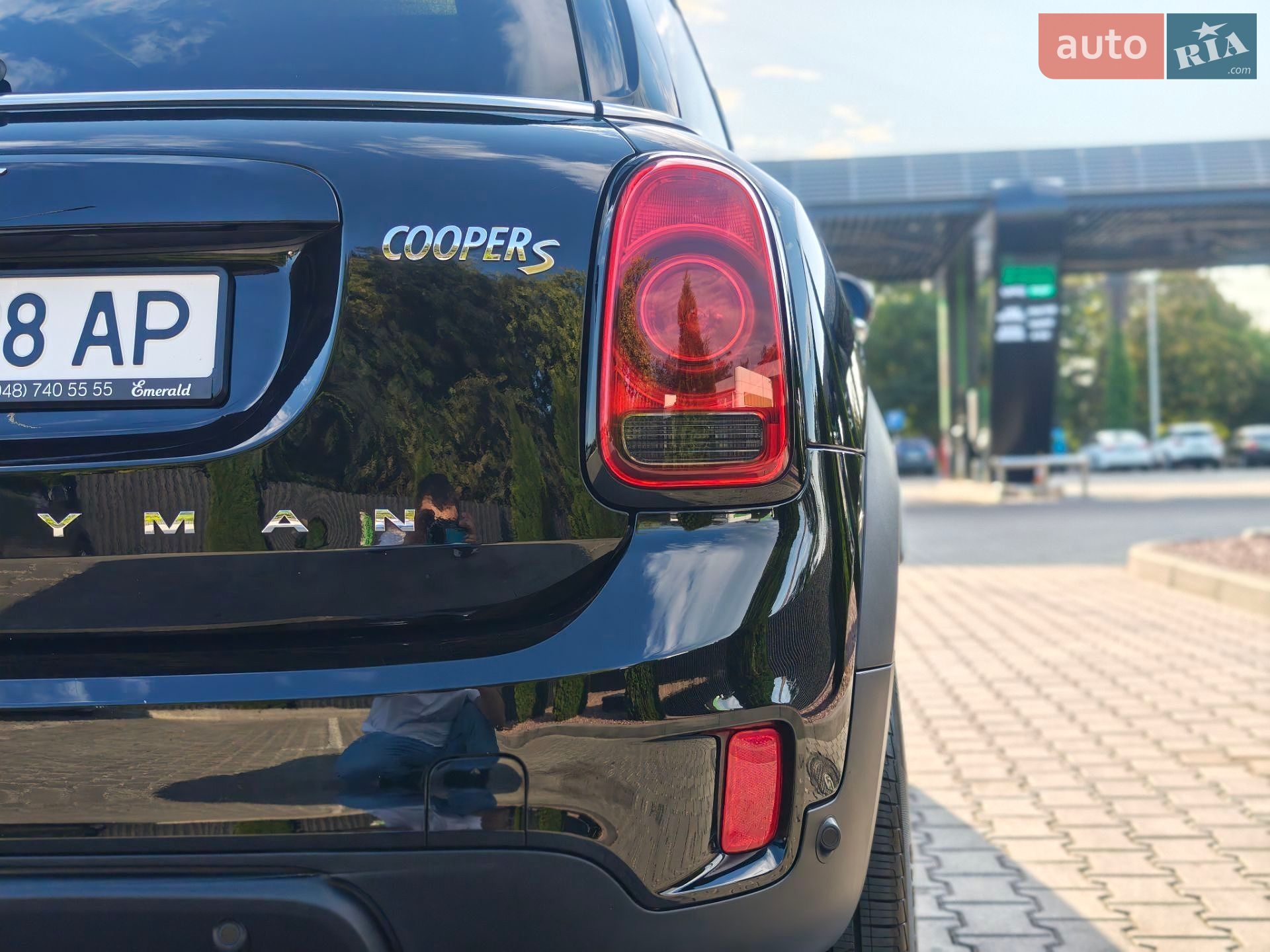 Mini Countryman 2018 VIN WMZYU7C59K3F93949 фото оголошення 14 з 45