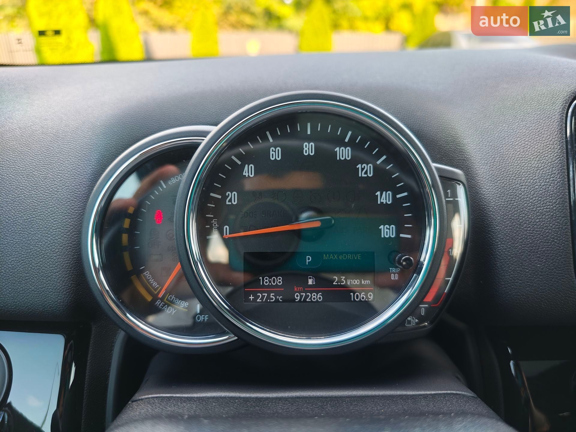 Mini Countryman 2018 VIN WMZYU7C59K3F93949 фото оголошення 35 з 45