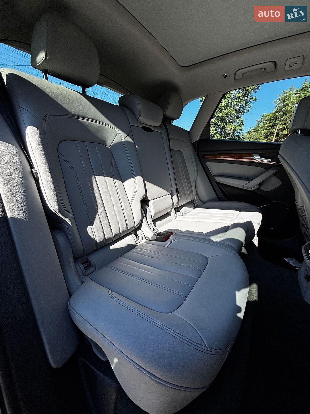 Audi Q5 2021 VIN WA1GAAFY5N2004047 фото оголошення 15 з 44