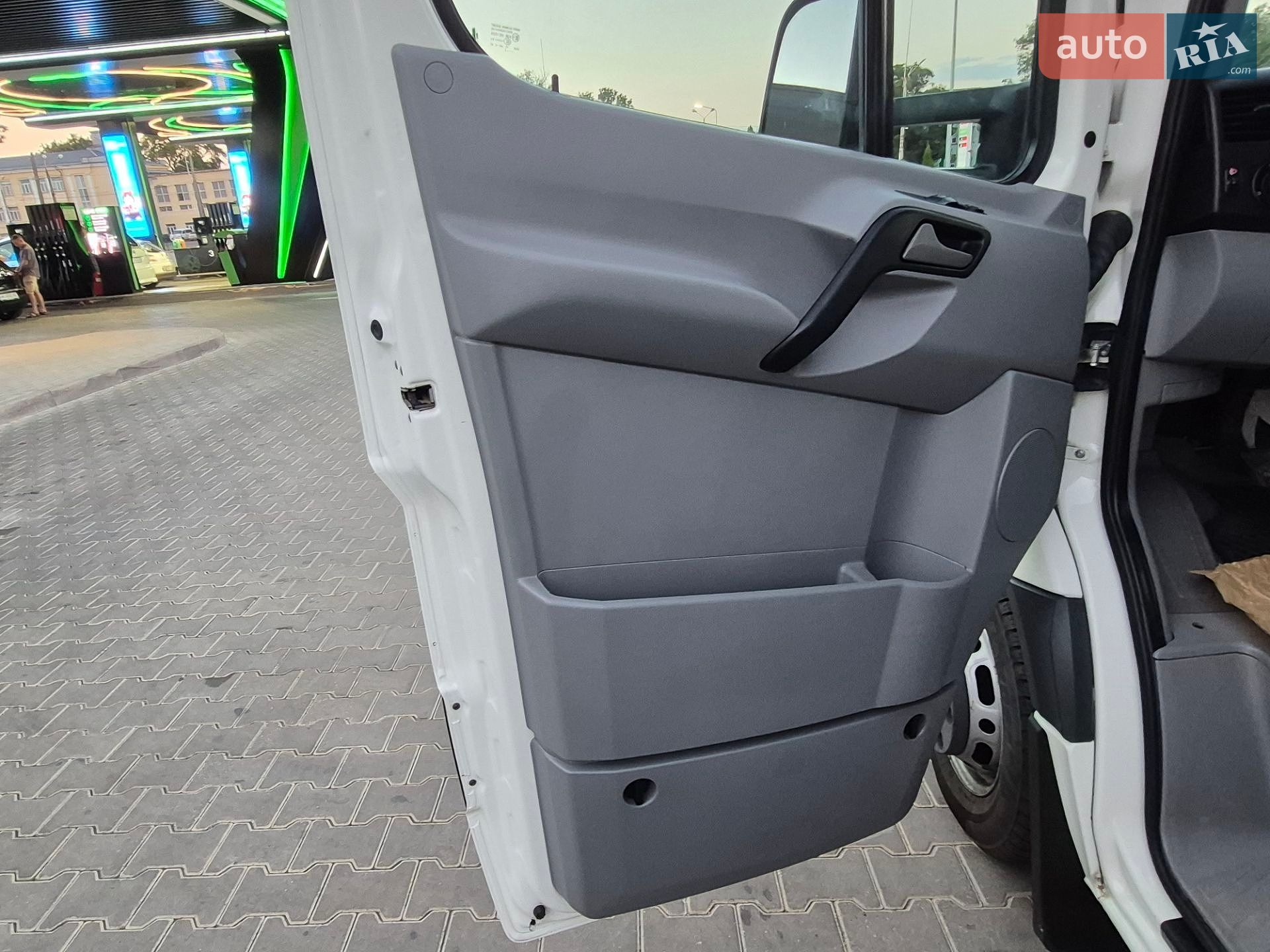 Volkswagen Crafter 2011 VIN WV1ZZZ2FZB7005808 фото оголошення 30 з 96