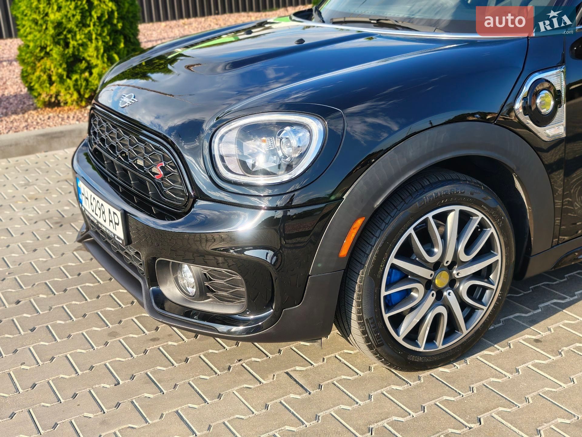 Mini Countryman 2018 VIN WMZYU7C59K3F93949 фото оголошення 3 з 45