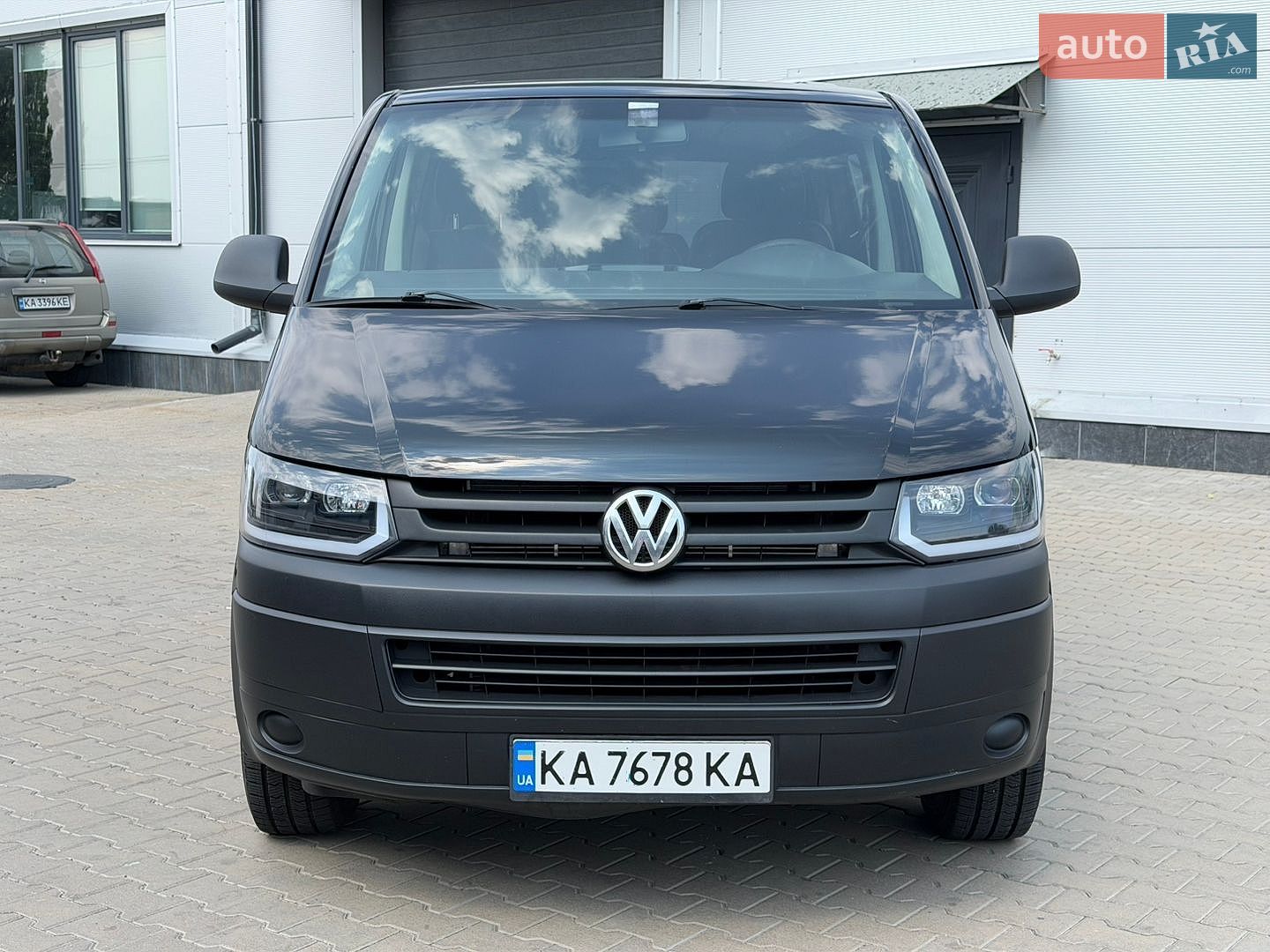 Volkswagen Transporter 2013 VIN WV1ZZZ7HZDH079870 фото оголошення 2 з 26