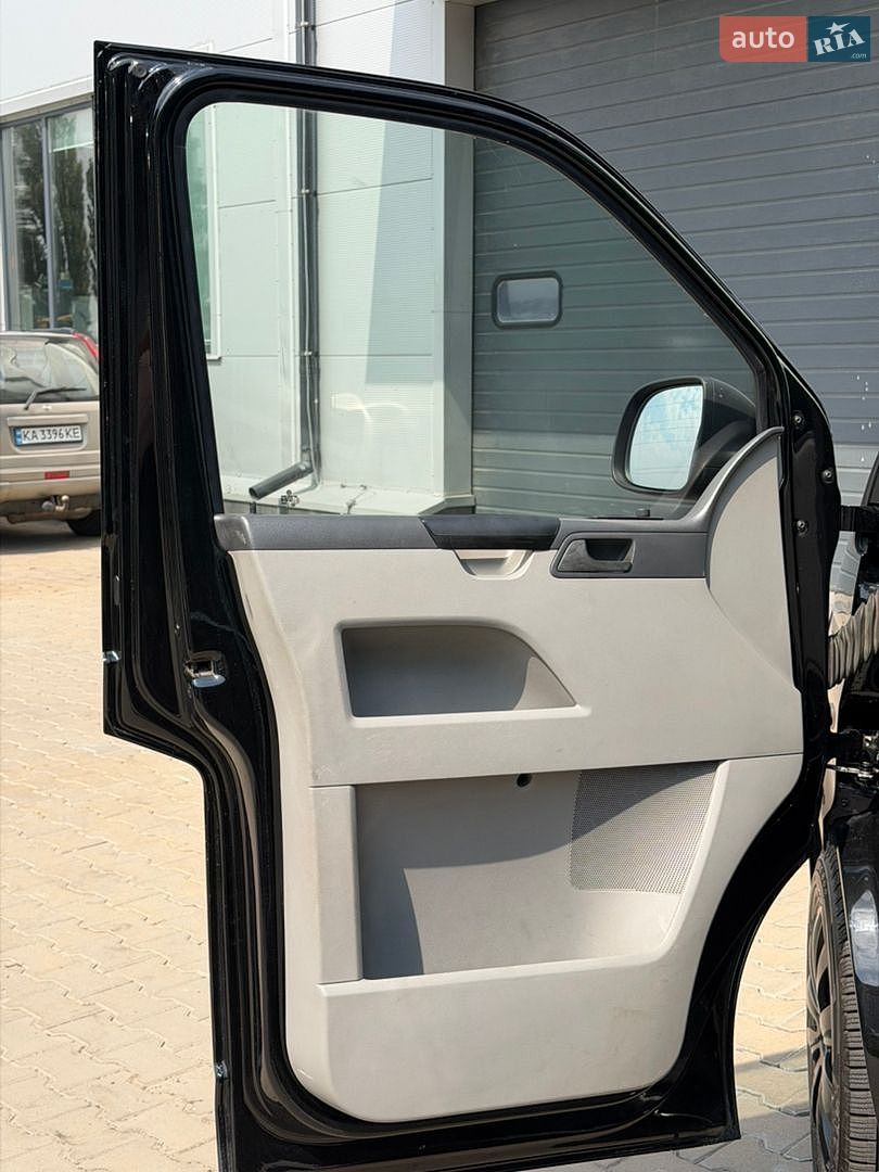 Volkswagen Transporter 2013 VIN WV1ZZZ7HZDH079870 фото оголошення 13 з 26