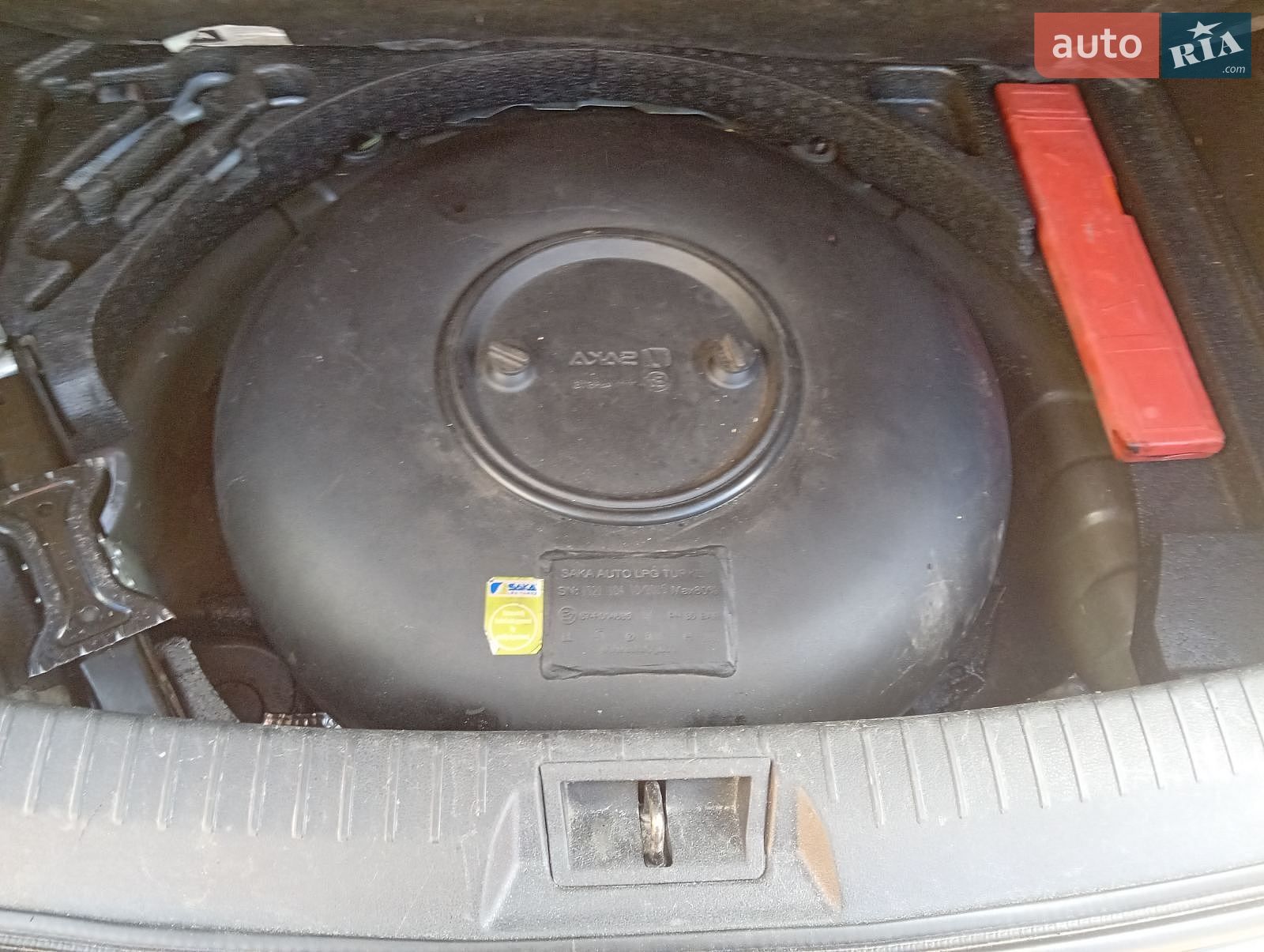 Nissan Qashqai 2010 VIN SJNFAAJ10U2191470 фото оголошення 13 з 14