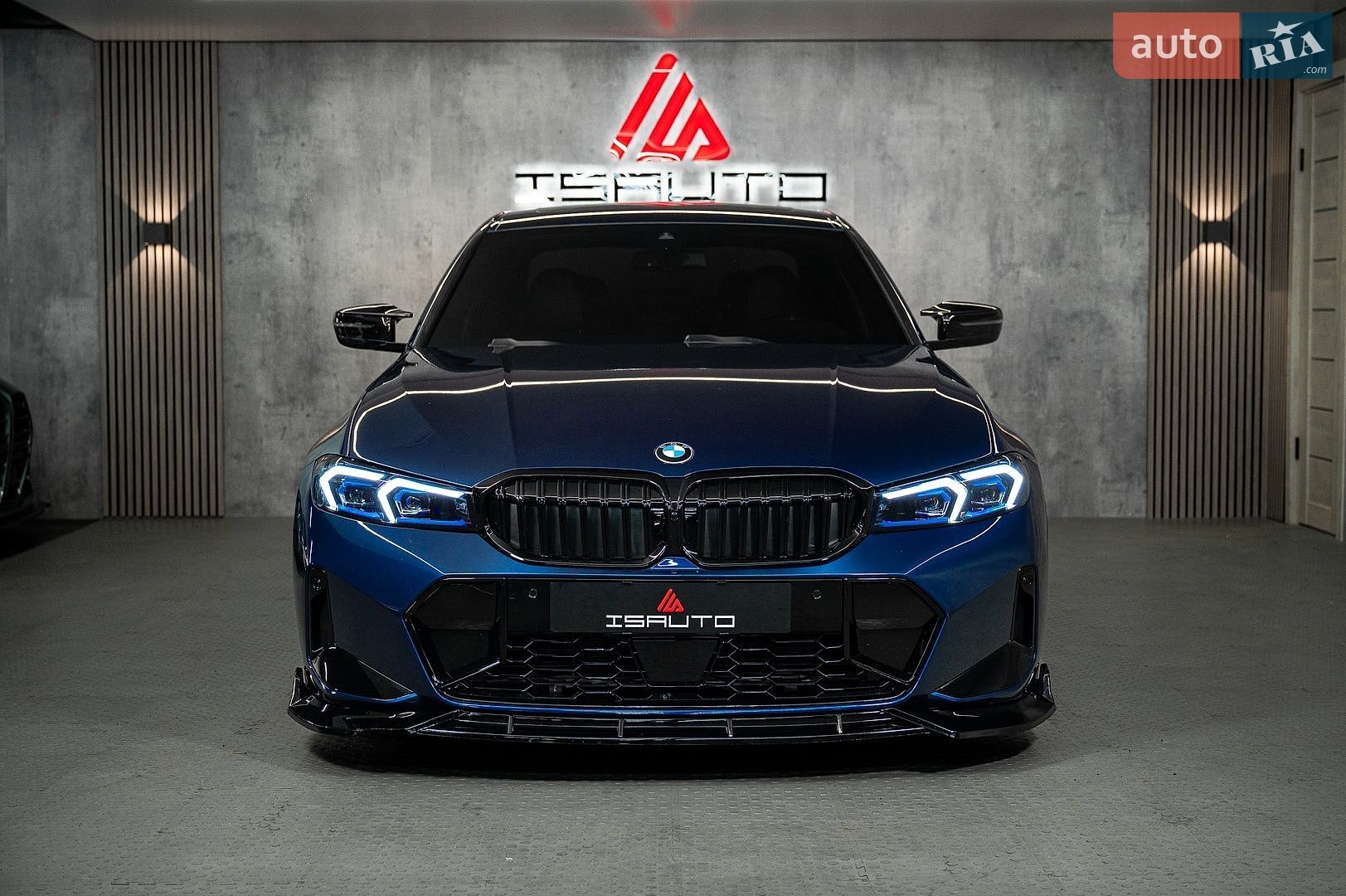 BMW 3 Series 2019 VIN WBA5R1C55KAK11116 фото оголошення 6 з 31