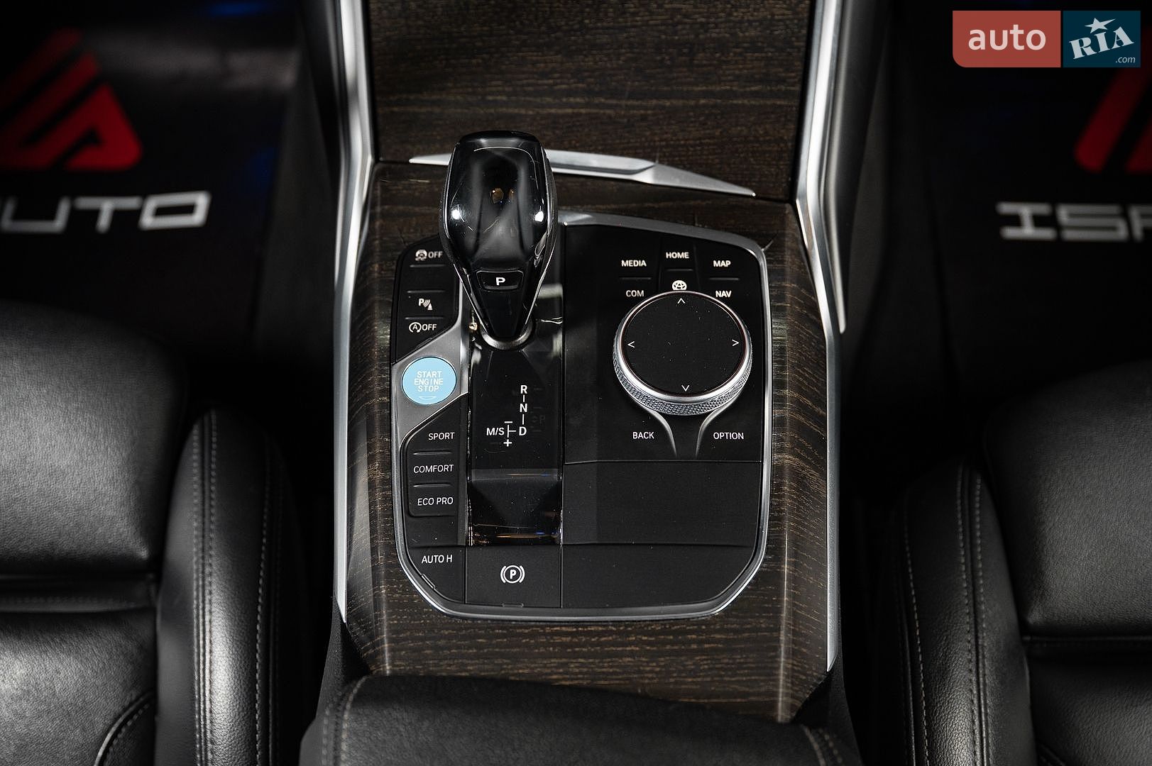 BMW 3 Series 2019 VIN WBA5R1C55KAK11116 фото оголошення 27 з 31