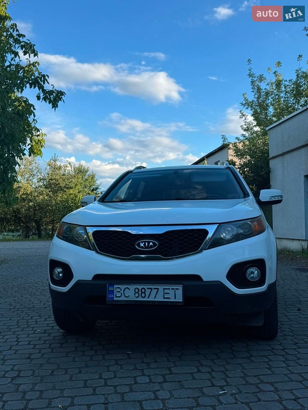 Kia Sorento 2010 VIN KNAKU814CB5130150 фото оголошення 2 з 8